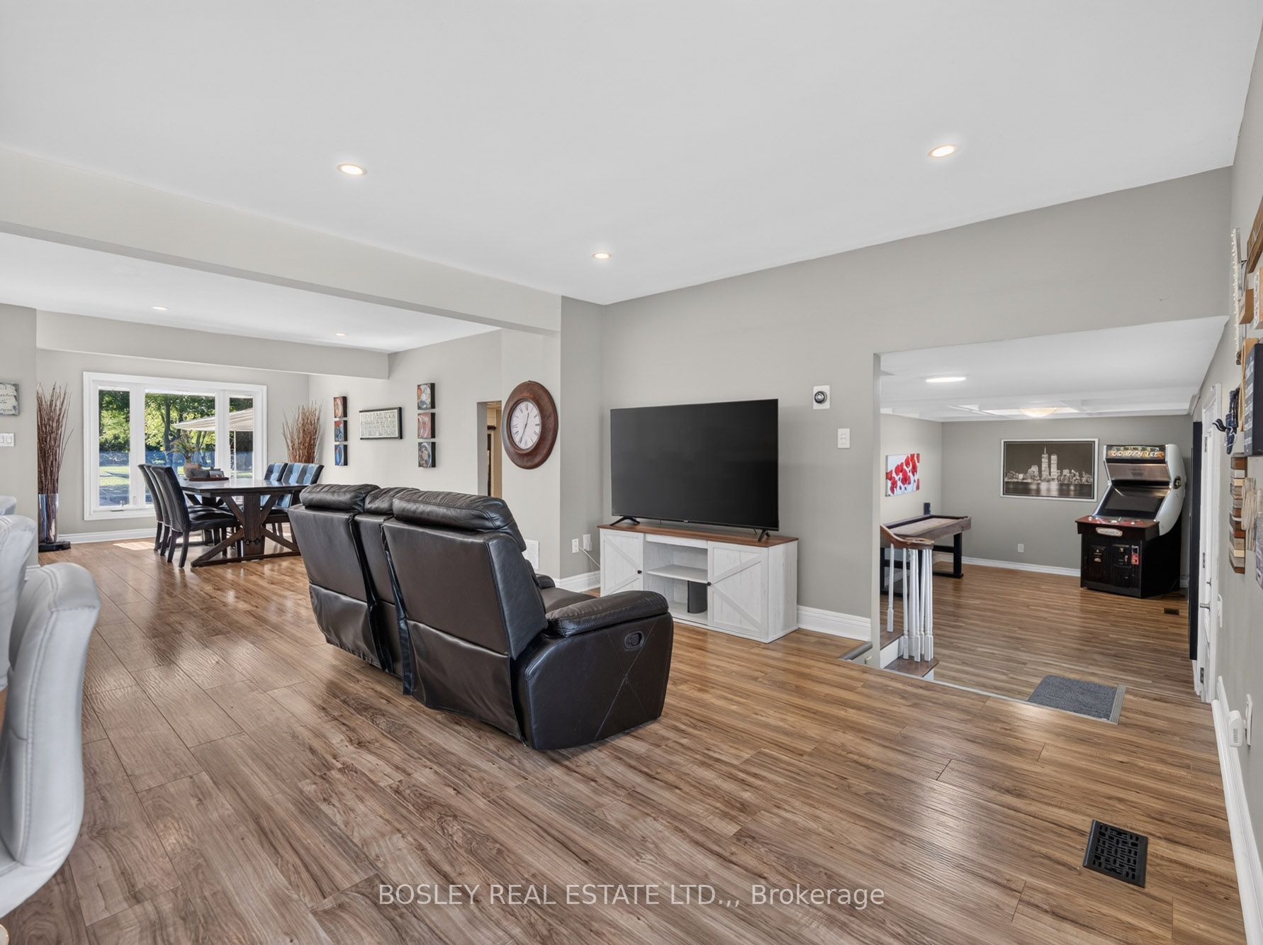 1676 Second Avenue Property Photo 14