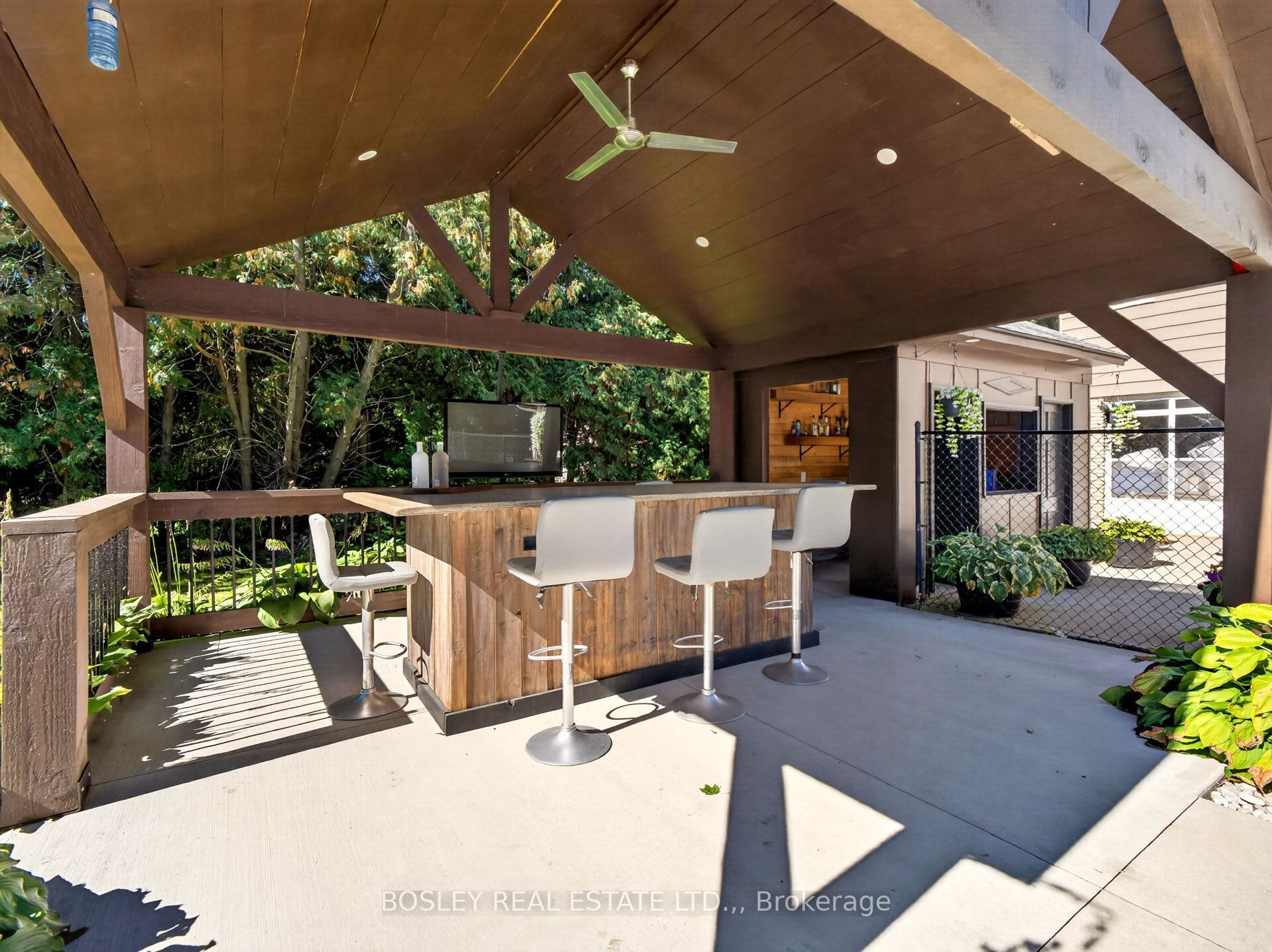 1676 Second Avenue Property Photo 35