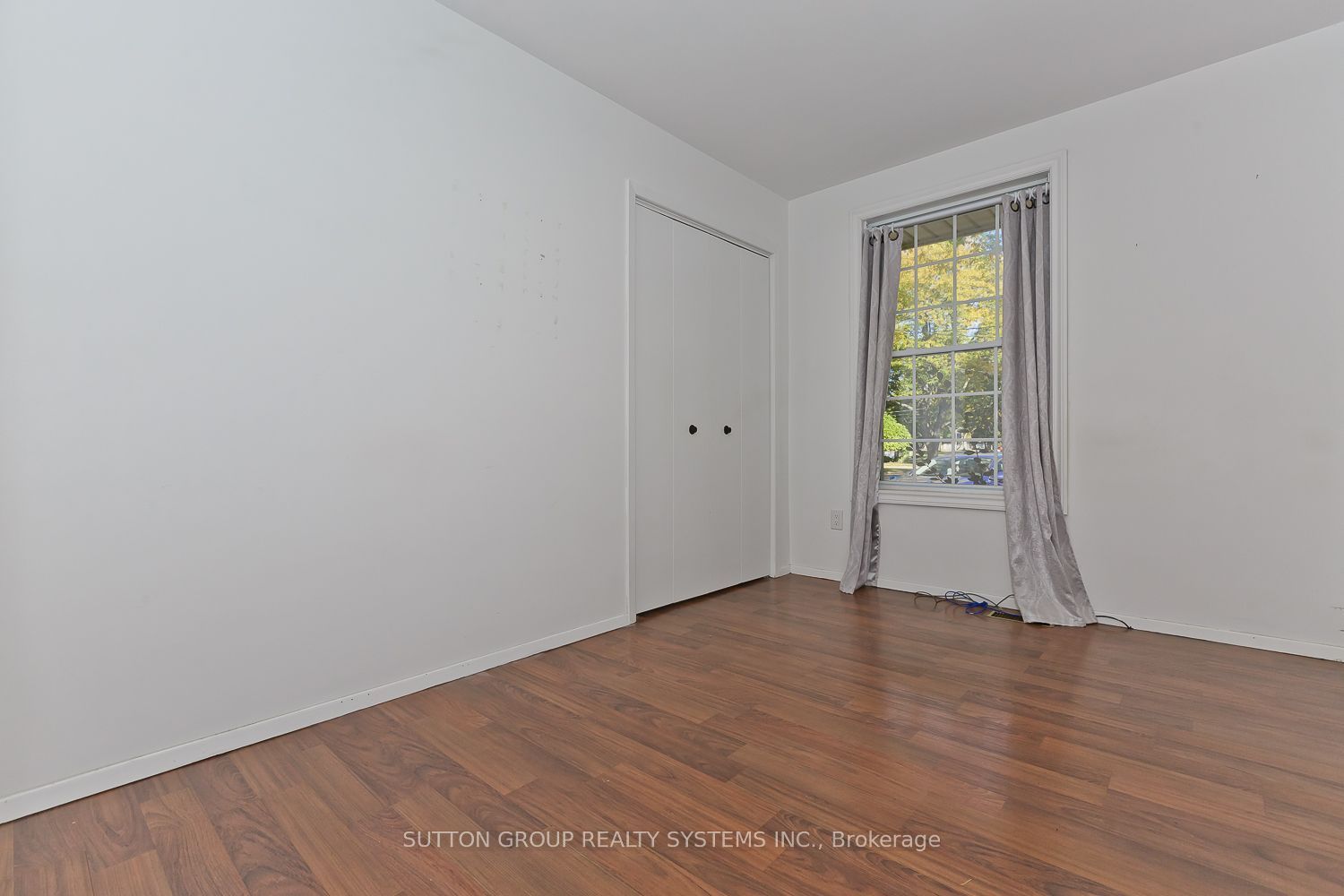 33 Crescentwood Drive Main Property Photo 10
