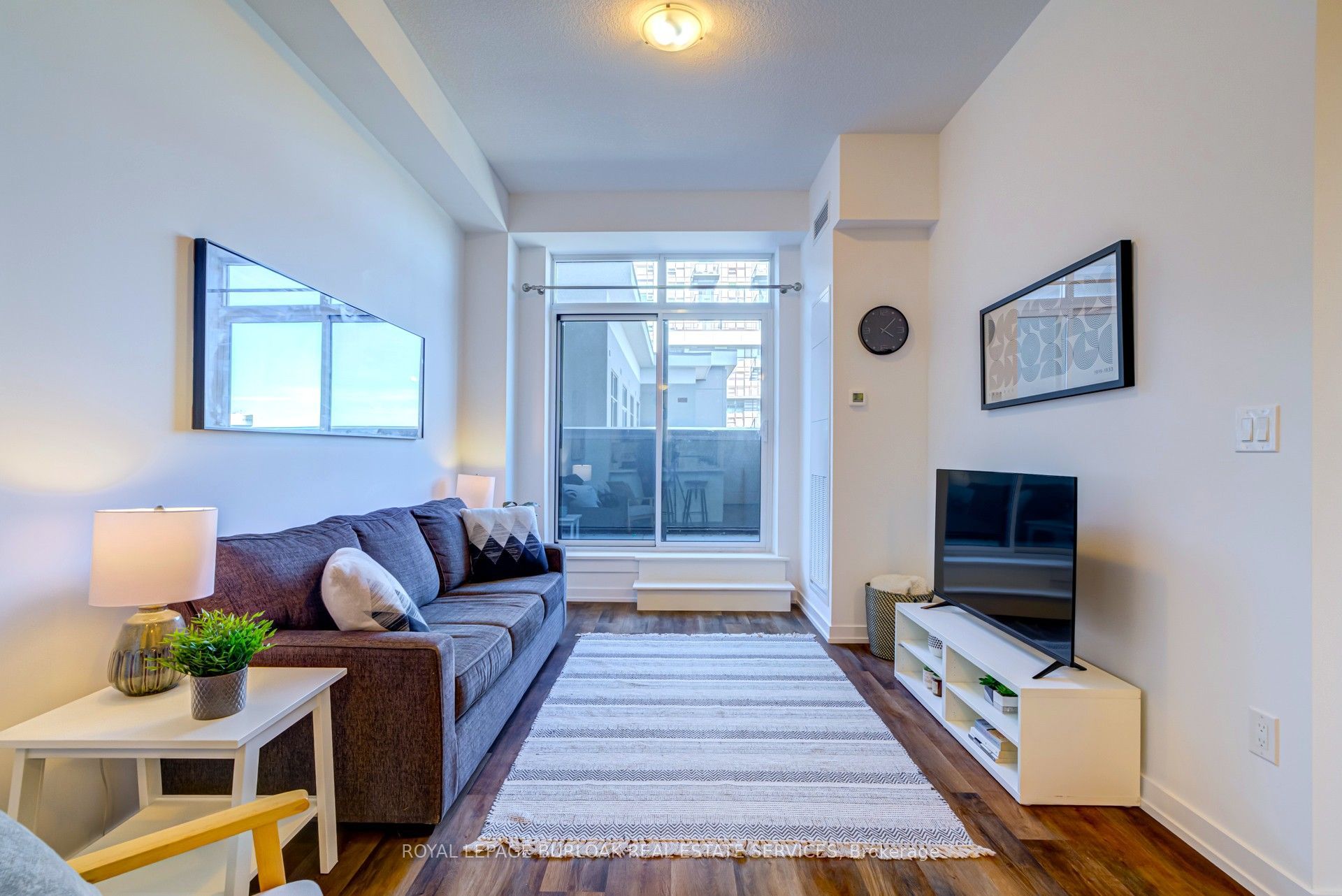 450 Dundas Street E 516 Property Photo 3