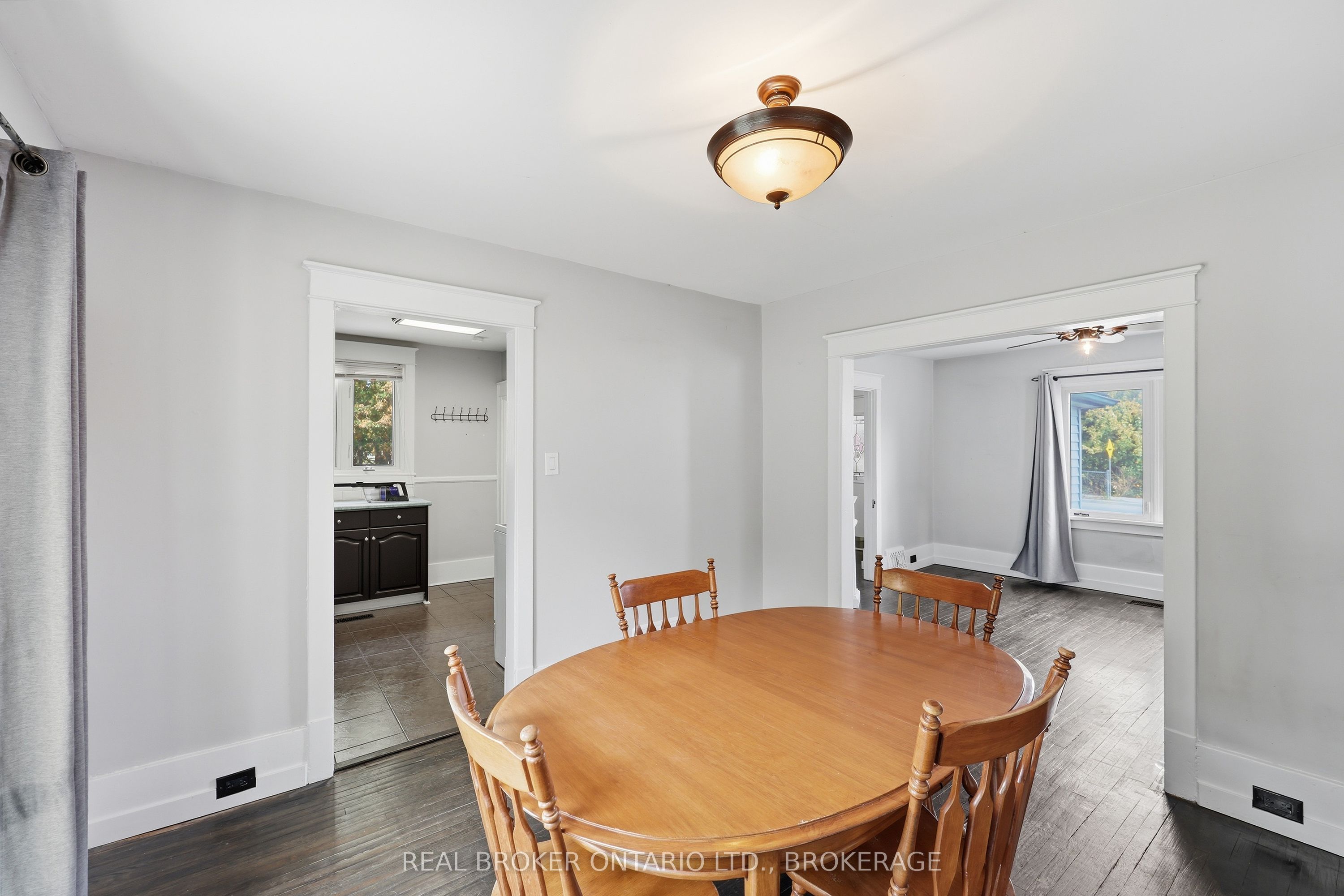 657 Collins Bay Road Property Photo 11