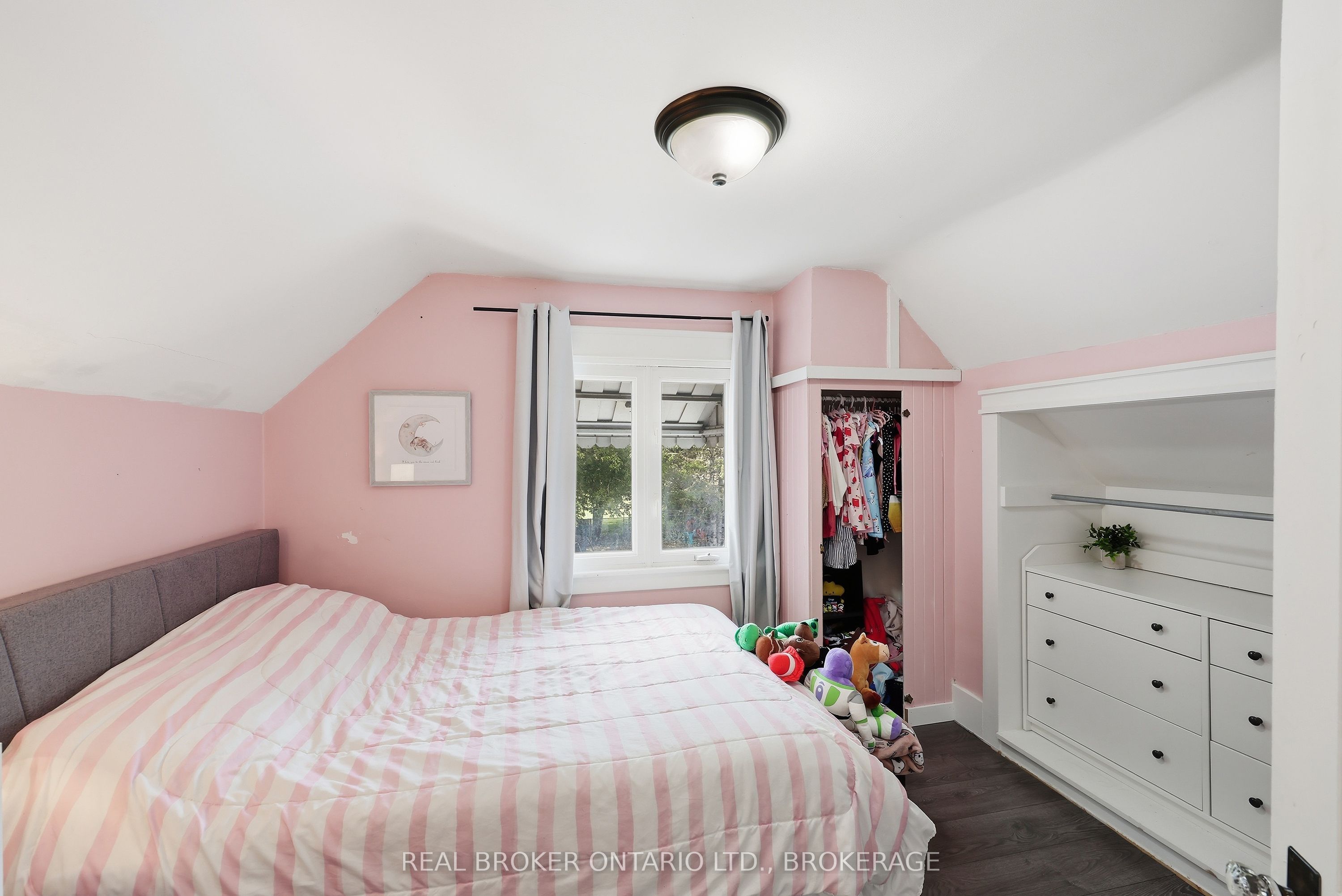 657 Collins Bay Road Property Photo 19