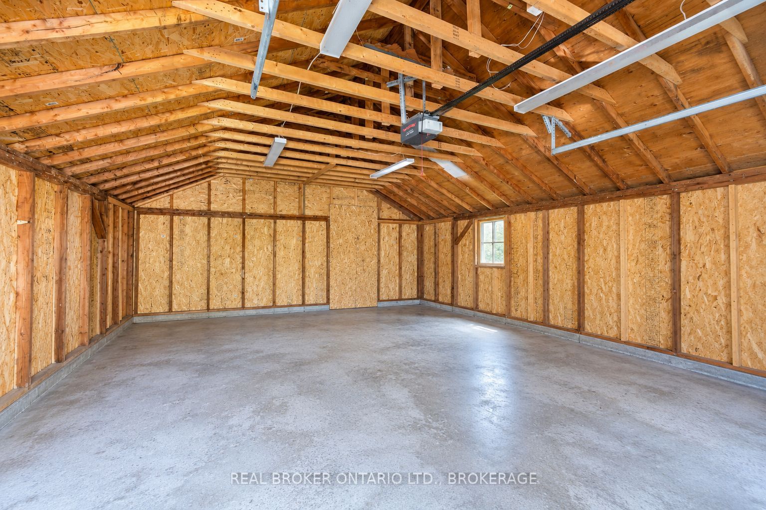 657 Collins Bay Road Property Photo 28