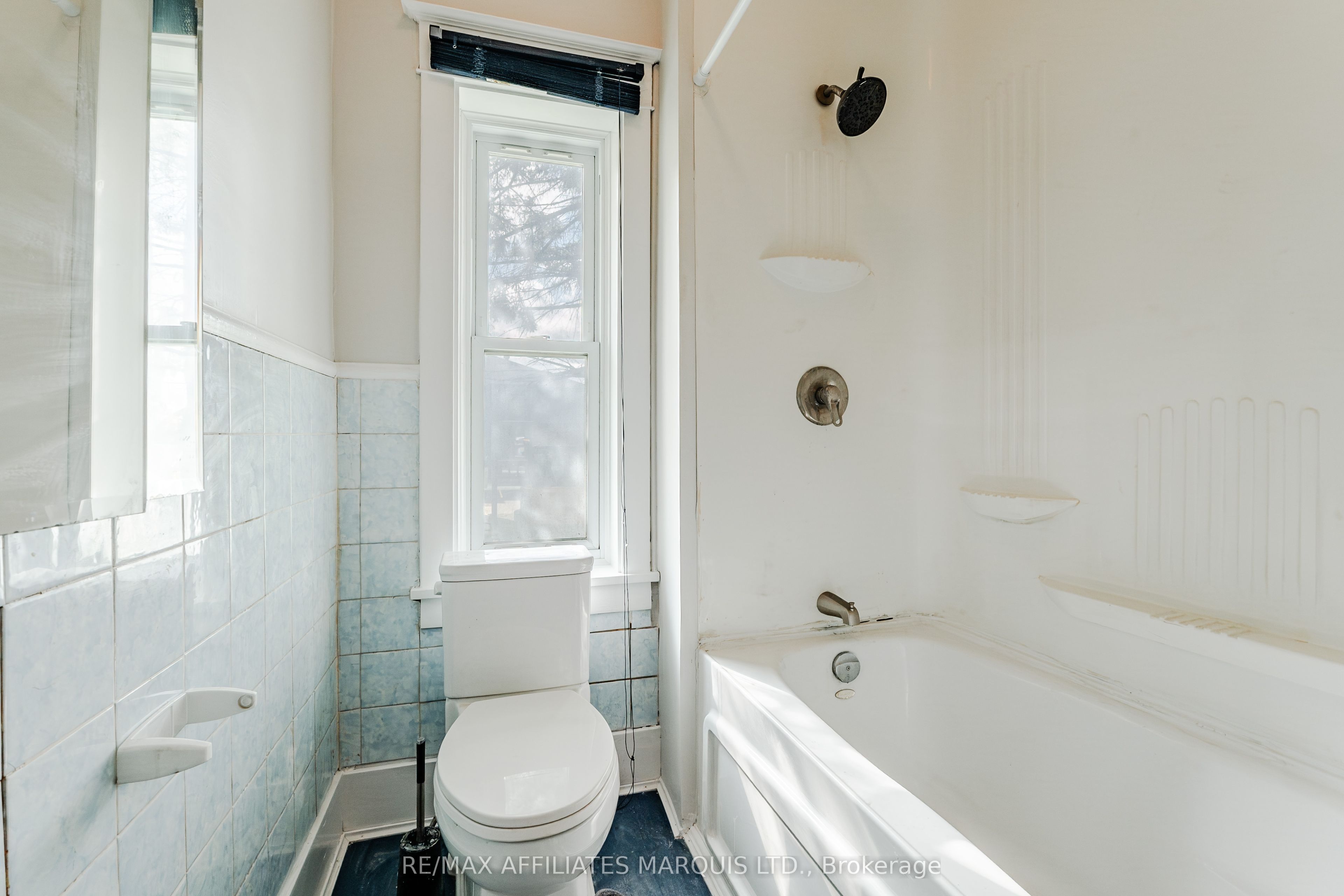 8 Mechanic Street W Property Photo 19
