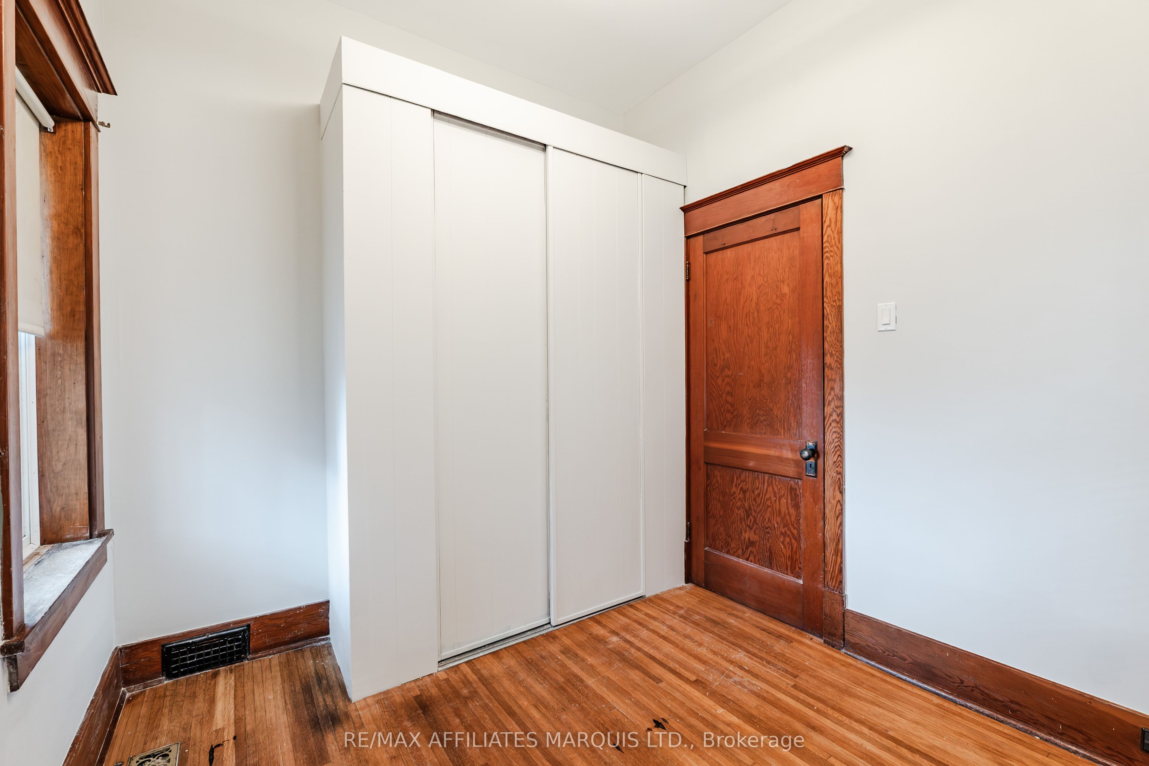 8 Mechanic Street W Property Photo 24