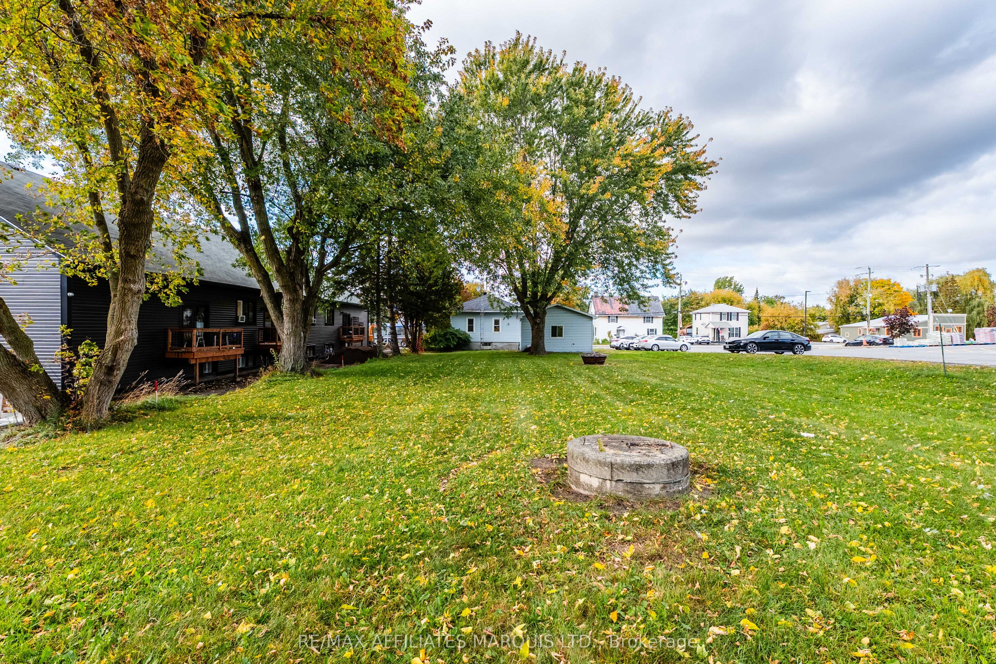 8 Mechanic Street W Property Photo 29
