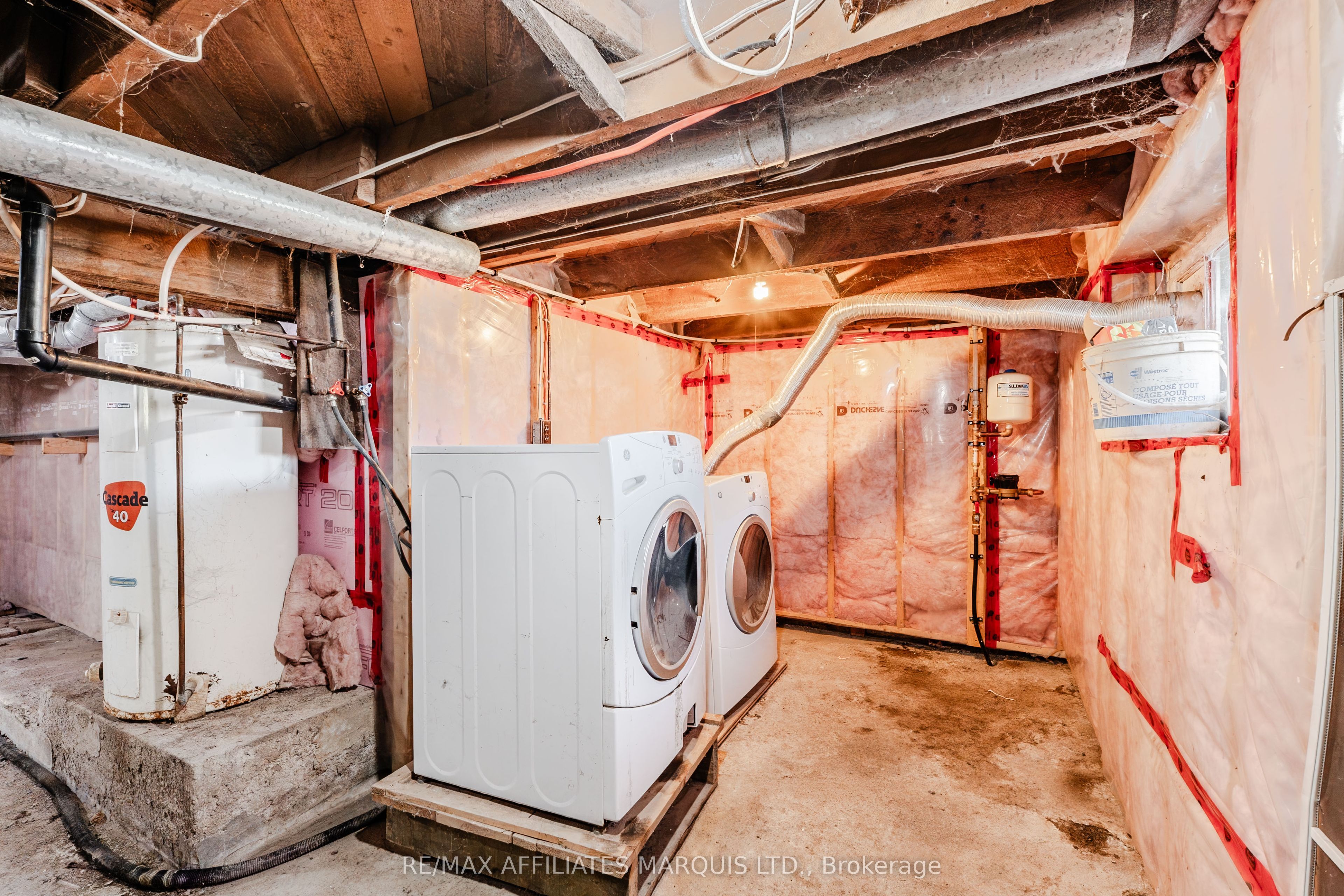 8 Mechanic Street W Property Photo 32