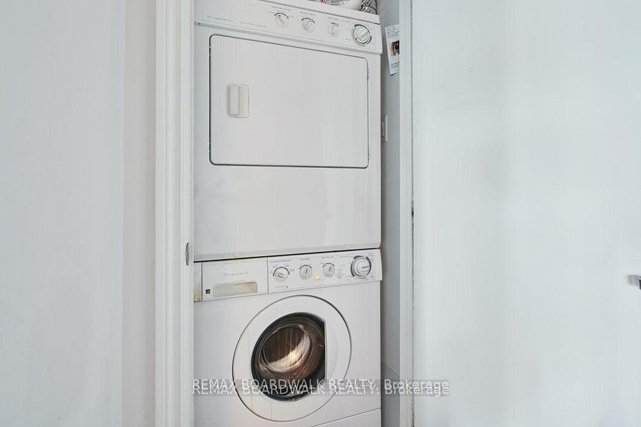 234 Rideau Street 408 Property Photo 18