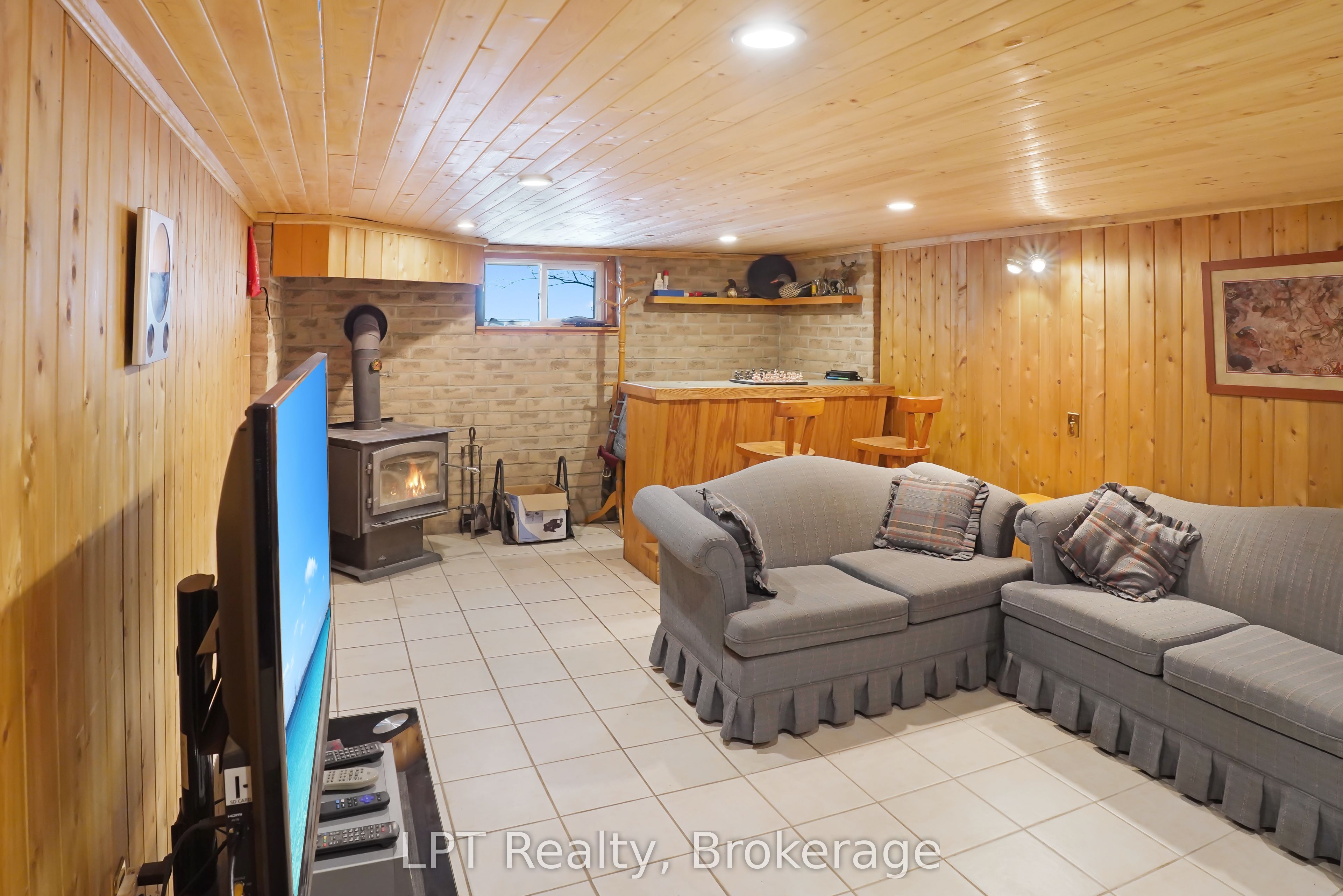 668 Pike Bay Road Property Photo 32
