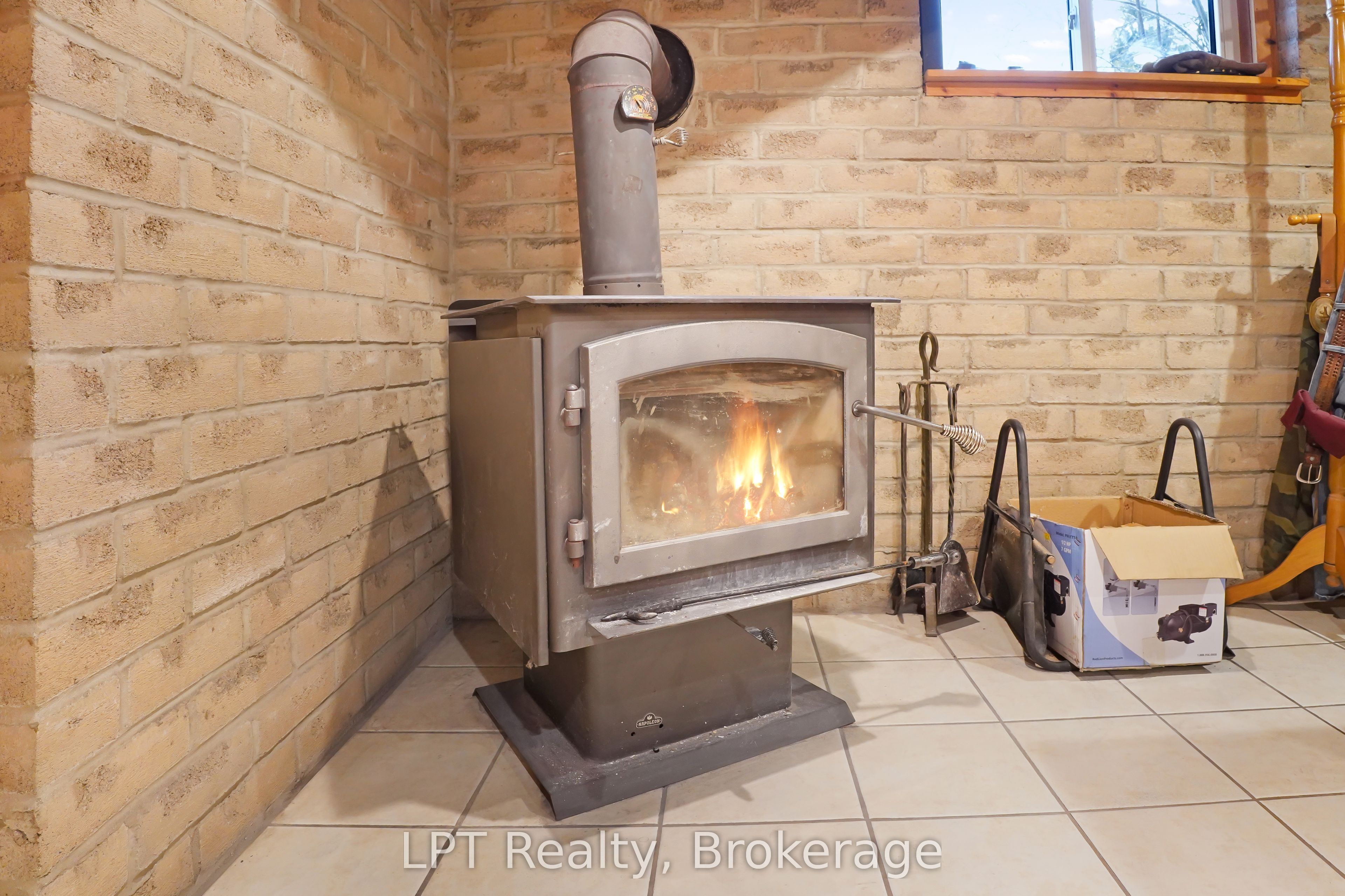 668 Pike Bay Road Property Photo 33