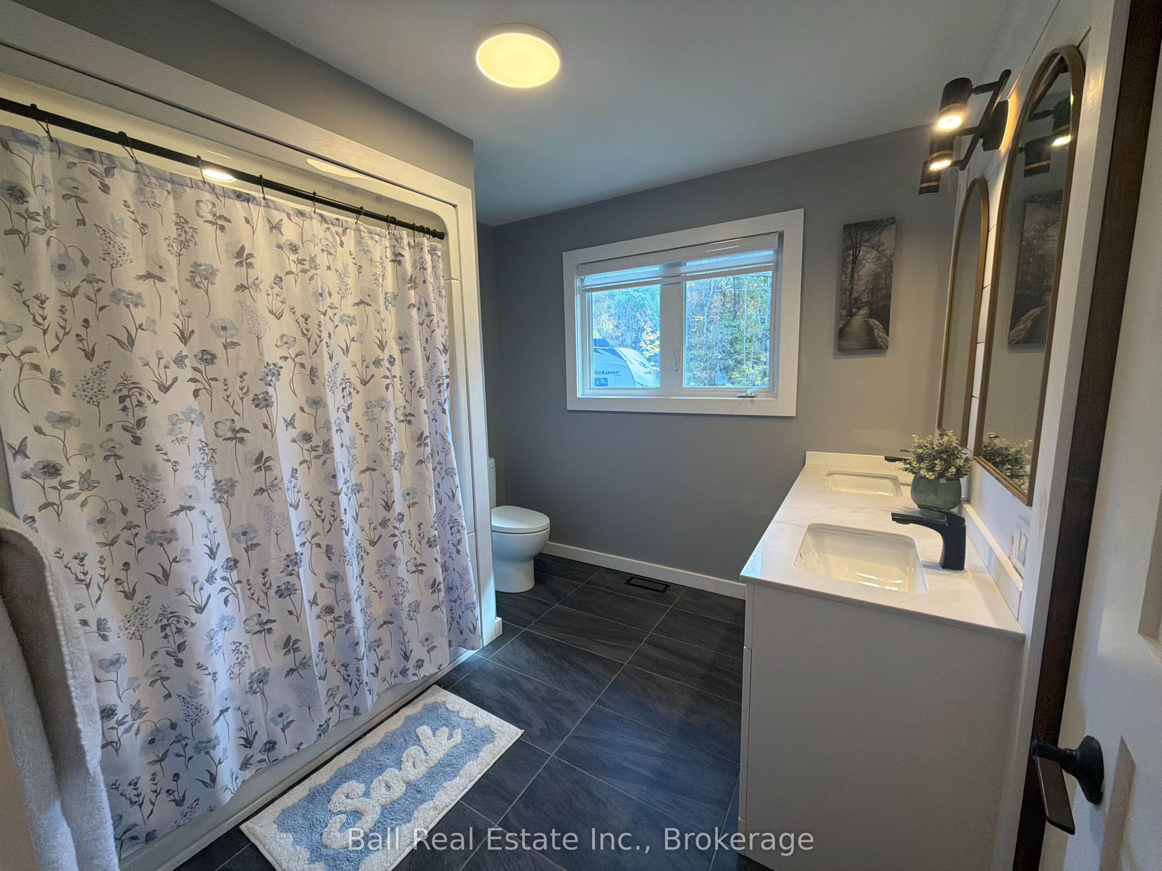 202 Edwina Drive Property Photo 12