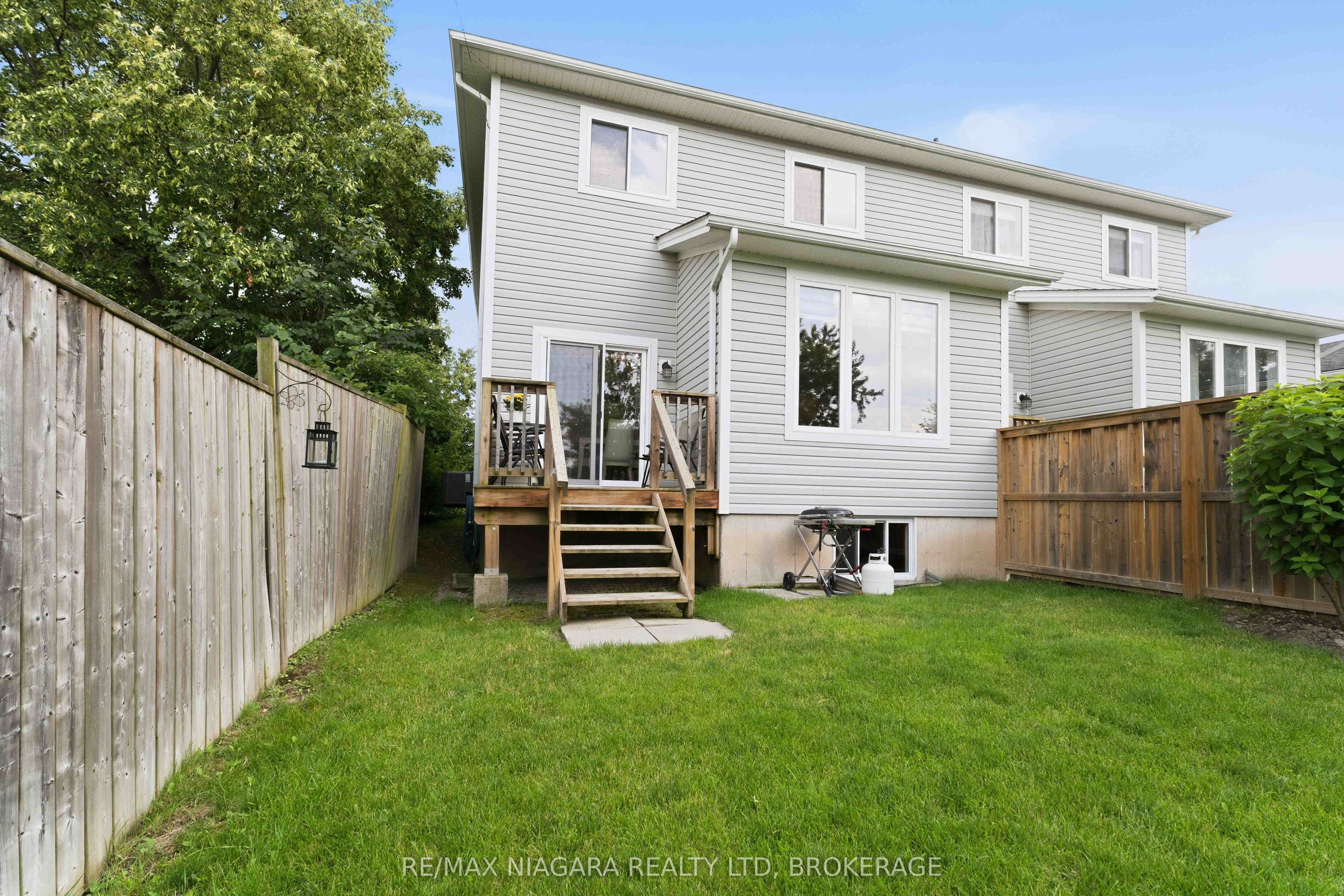 23b Bloomfield Avenue Property Photo 32
