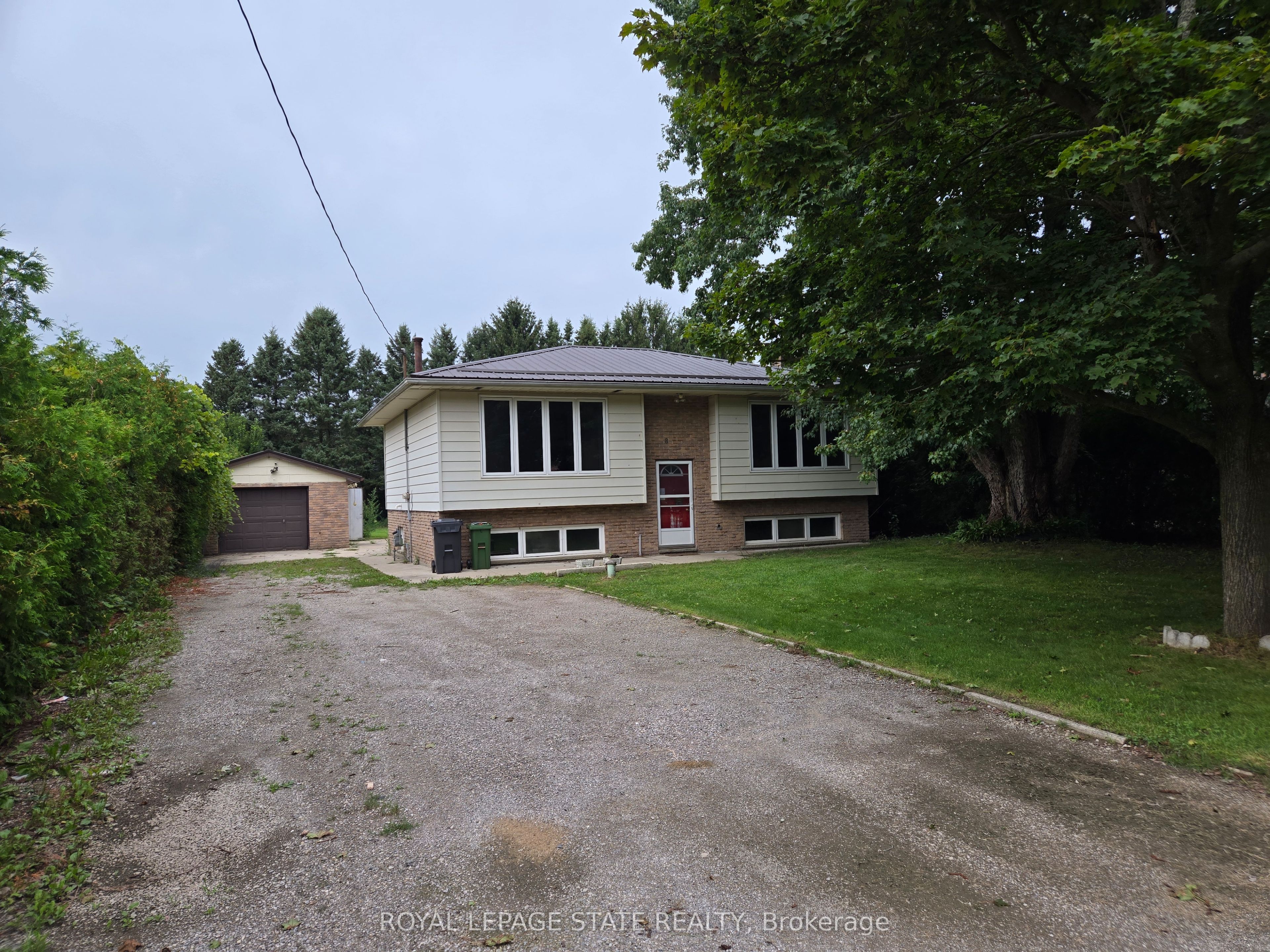 8 Lyndhurst Avenue Property Photo 1