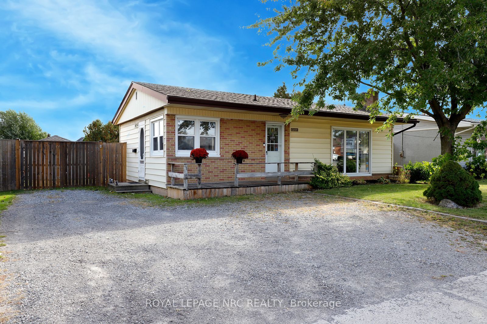 4553 Ontario Street Property Photo 1