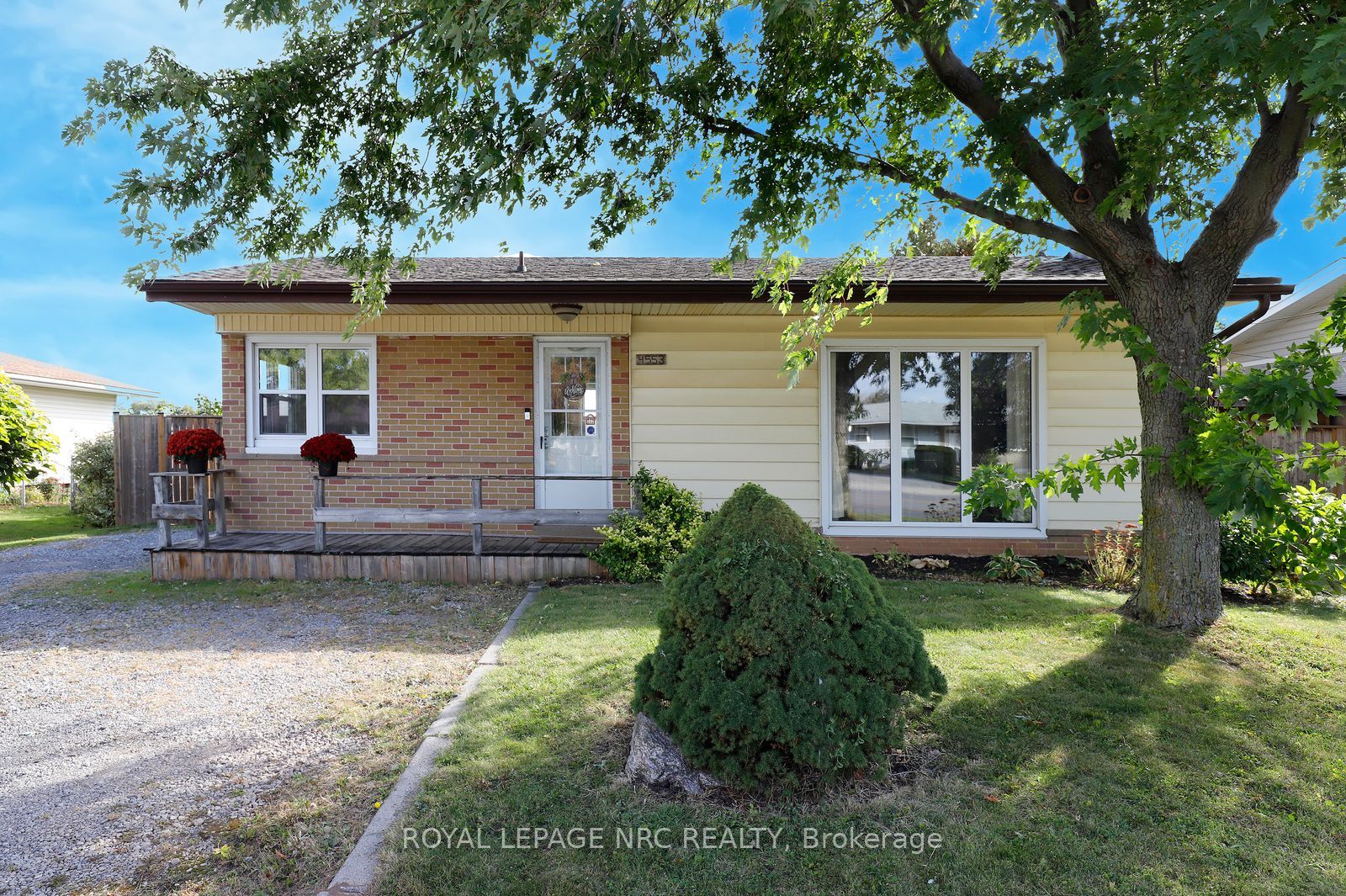 4553 Ontario Street Property Photo 2
