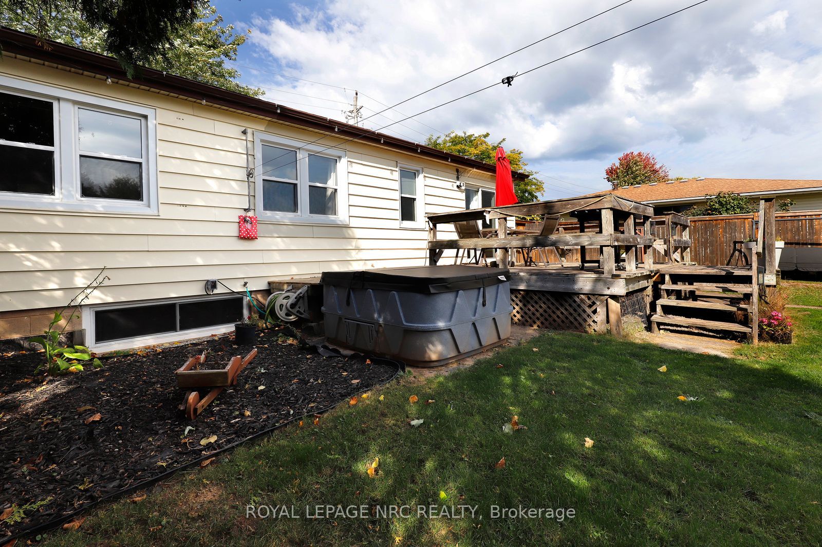 4553 Ontario Street Property Photo 32