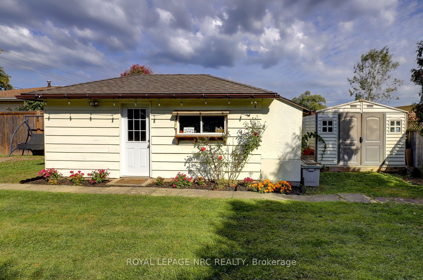 4553 Ontario Street Property Photo 34