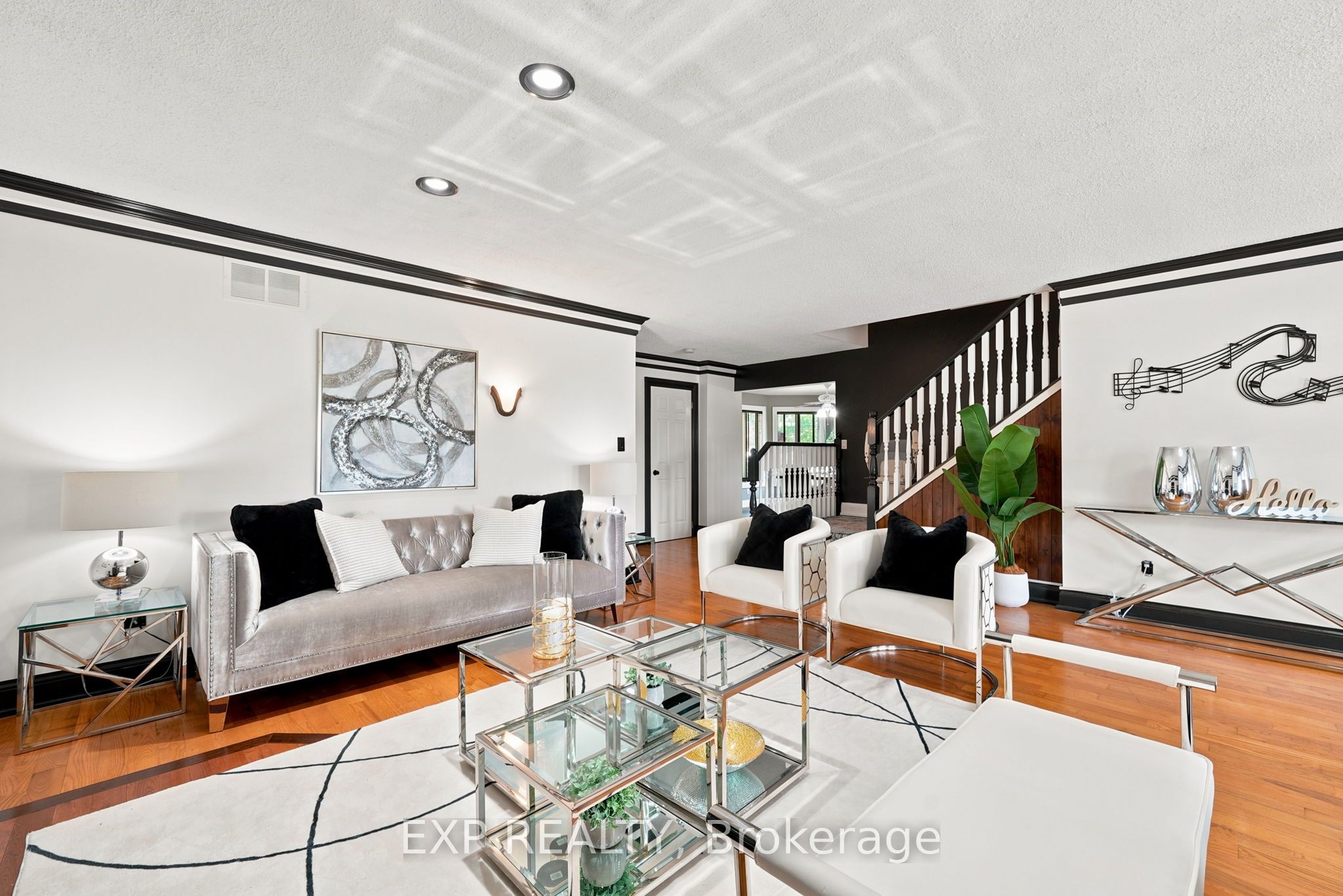 4 Flora Street Property Photo 14