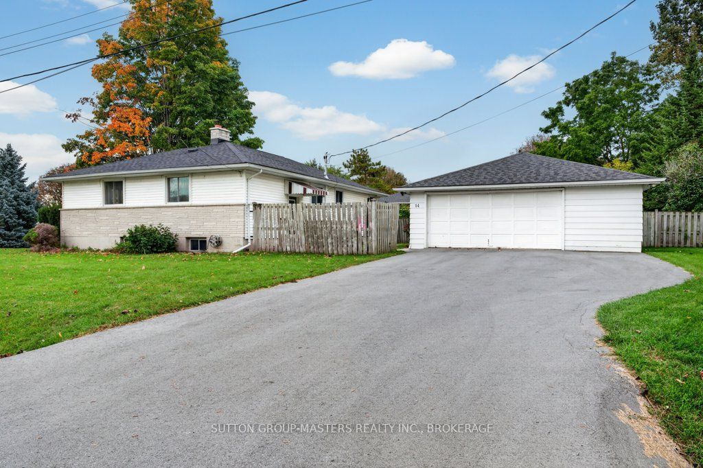 14 Quinte Avenue Property Photo 2
