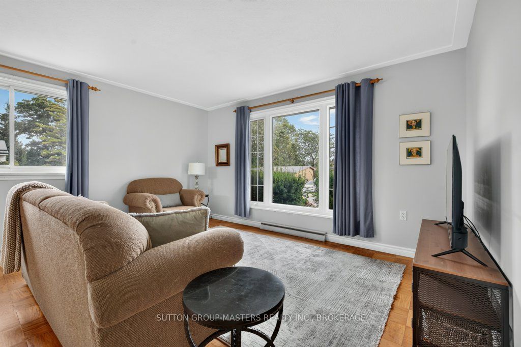 14 Quinte Avenue Property Photo 5