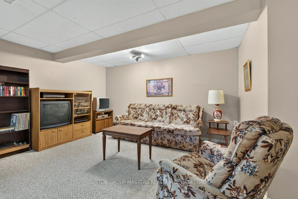14 Quinte Avenue Property Photo 18