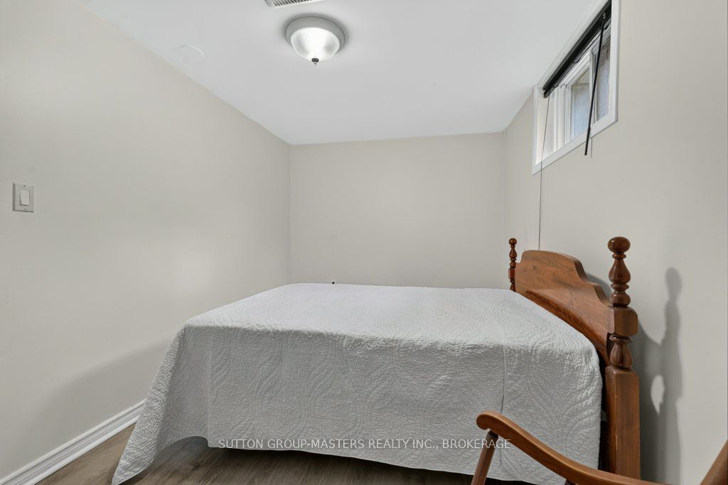 14 Quinte Avenue Property Photo 20