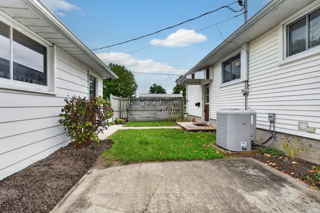 14 Quinte Avenue Property Photo 29