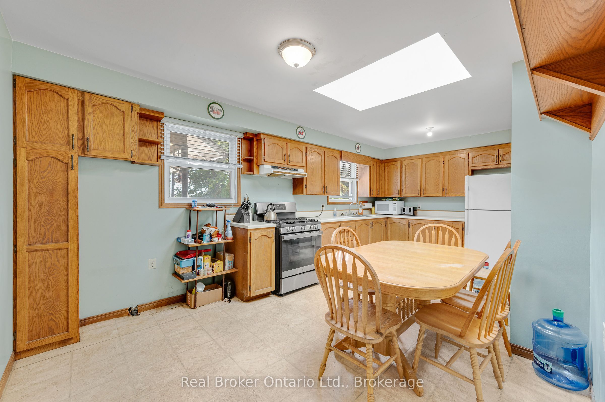 4143 Glancaster Road Property Photo 6