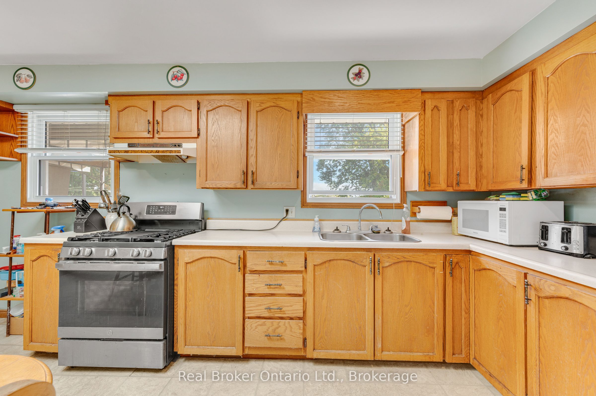 4143 Glancaster Road Property Photo 8