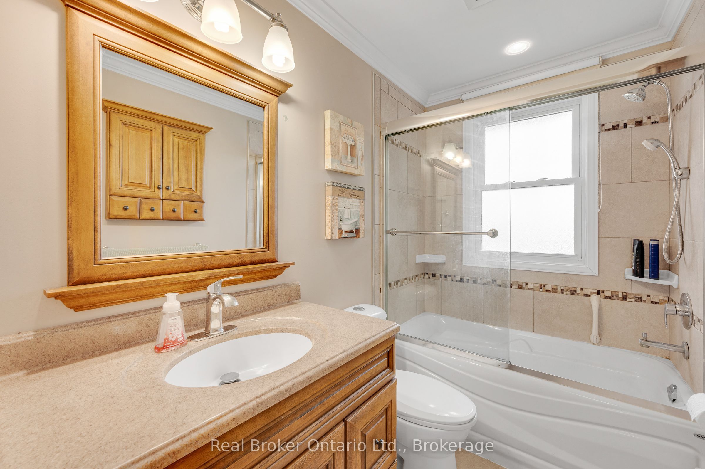 4143 Glancaster Road Property Photo 10
