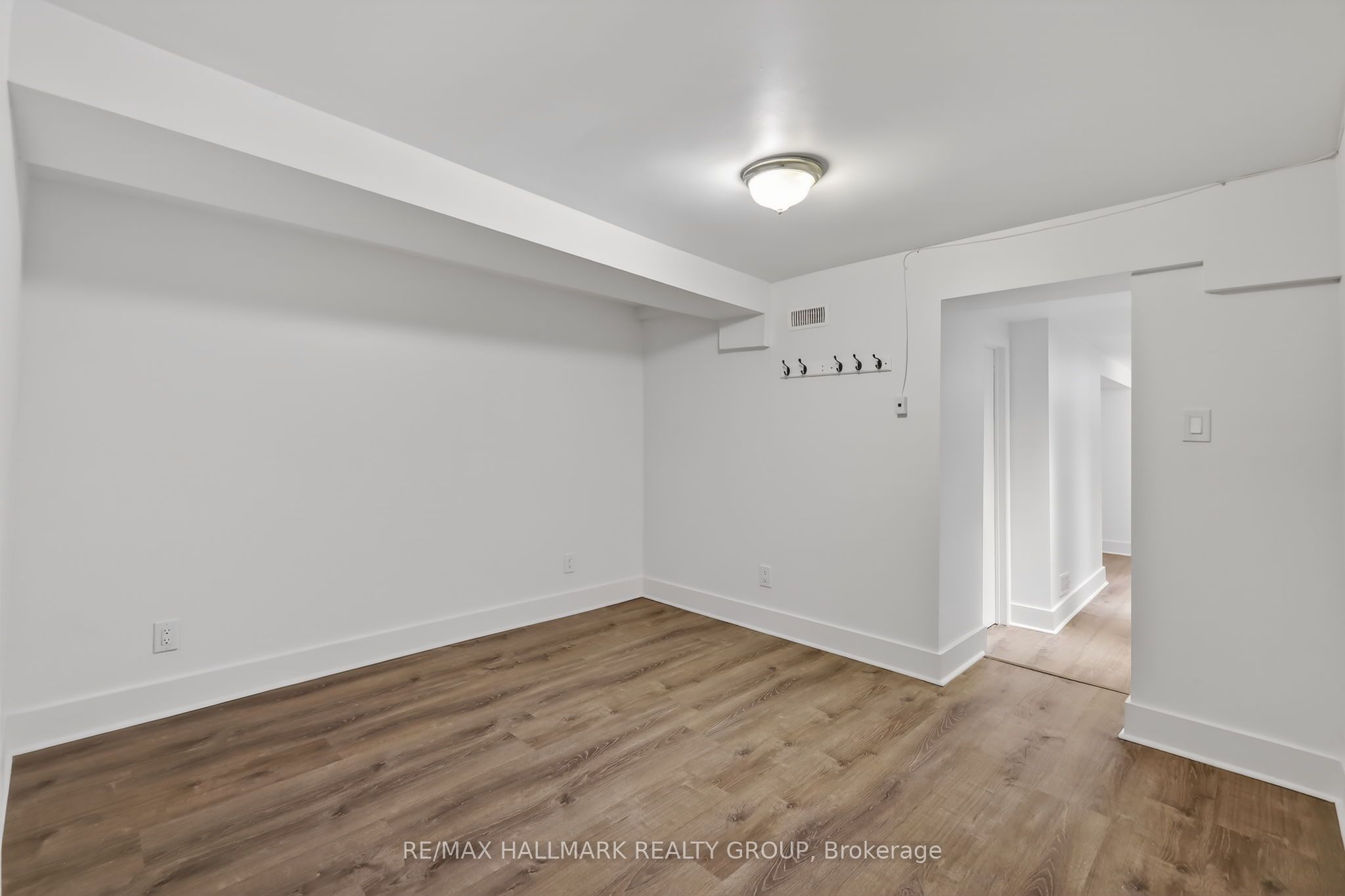 50 Aylmer Avenue Property Photo 3