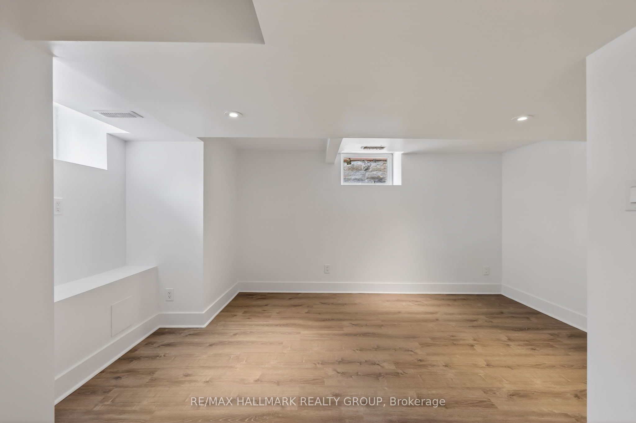50 Aylmer Avenue Property Photo 12