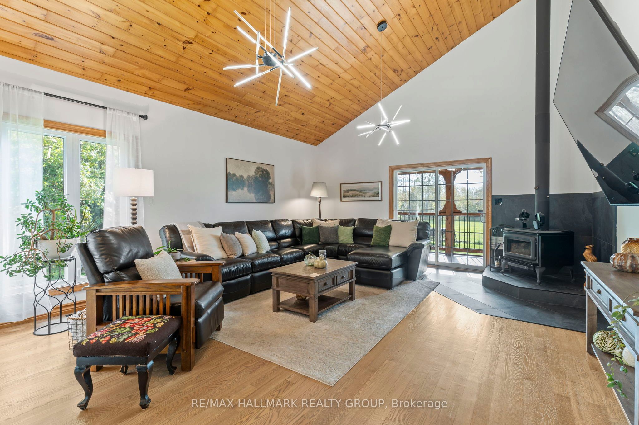 5215 Algonquin Road Property Photo 12