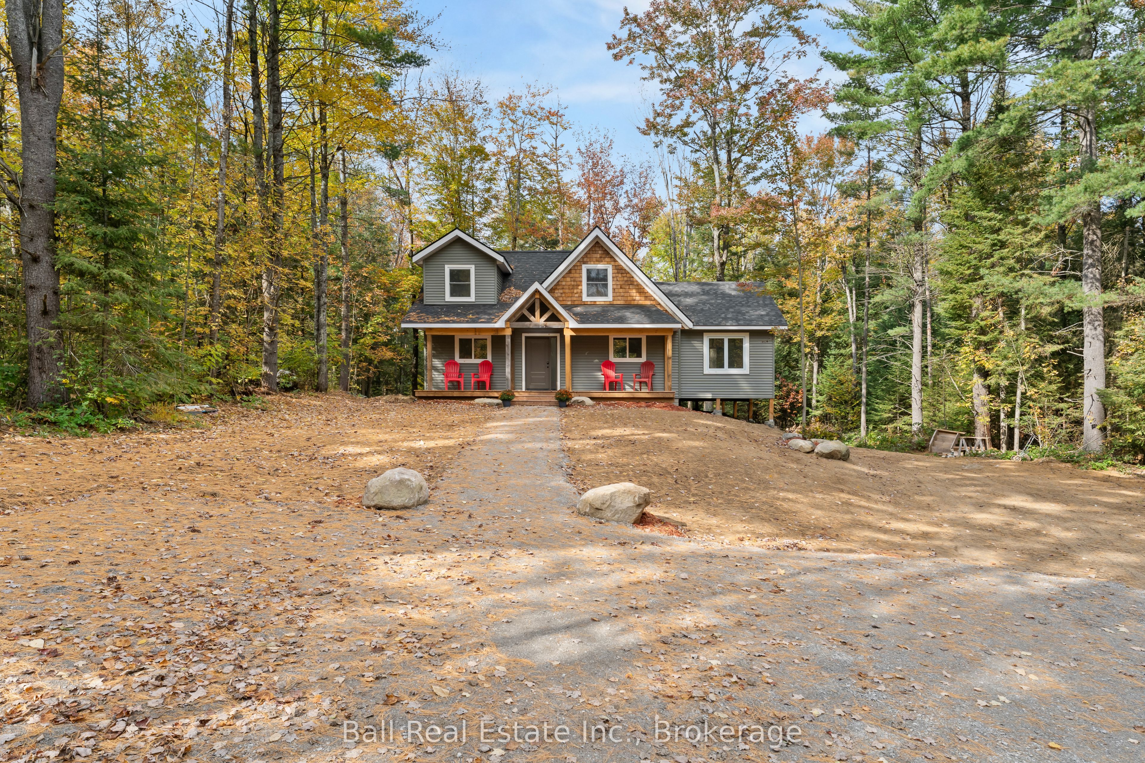 319 Boundary Road Property Photo 3