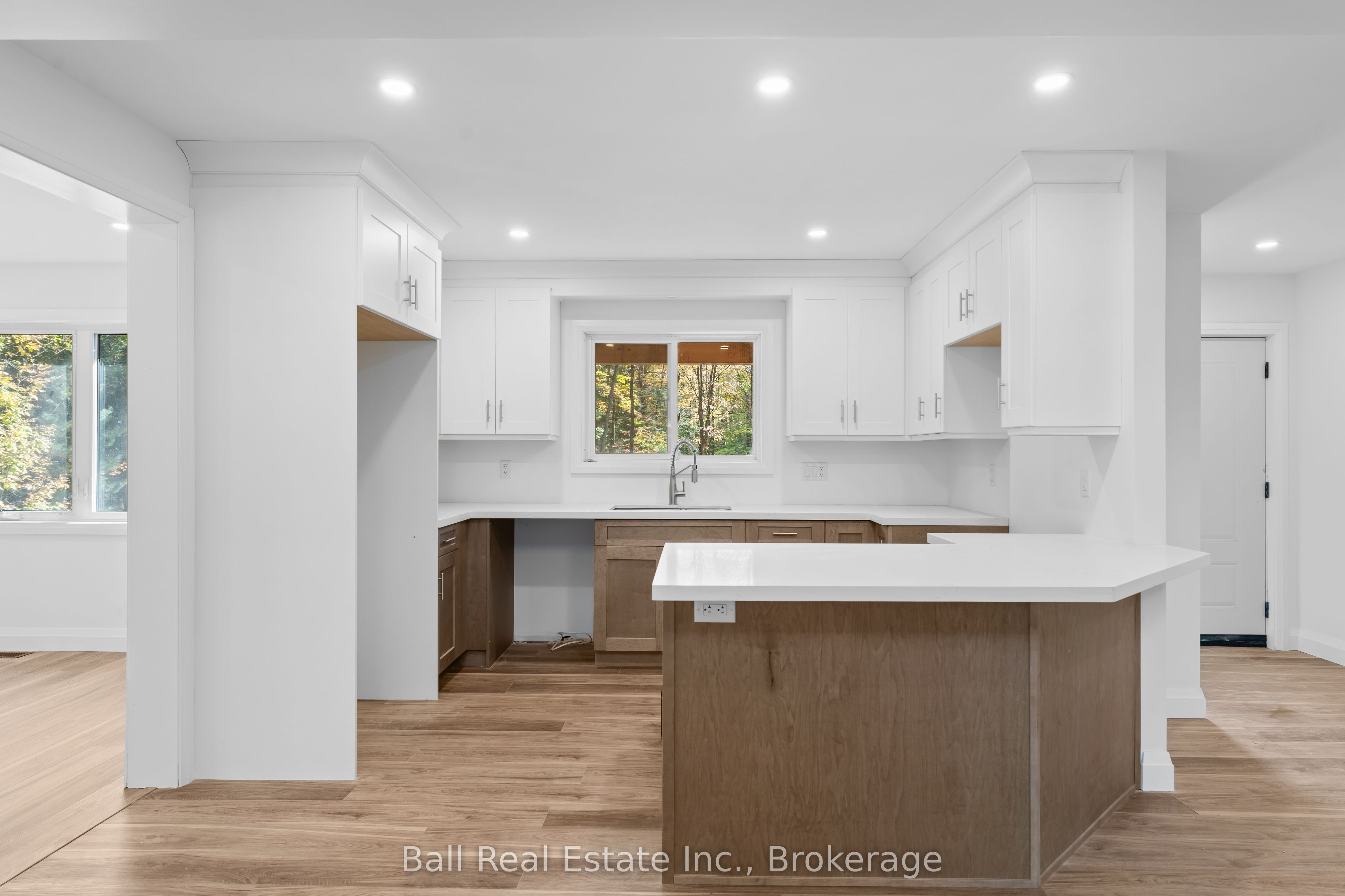 319 Boundary Road Property Photo 15