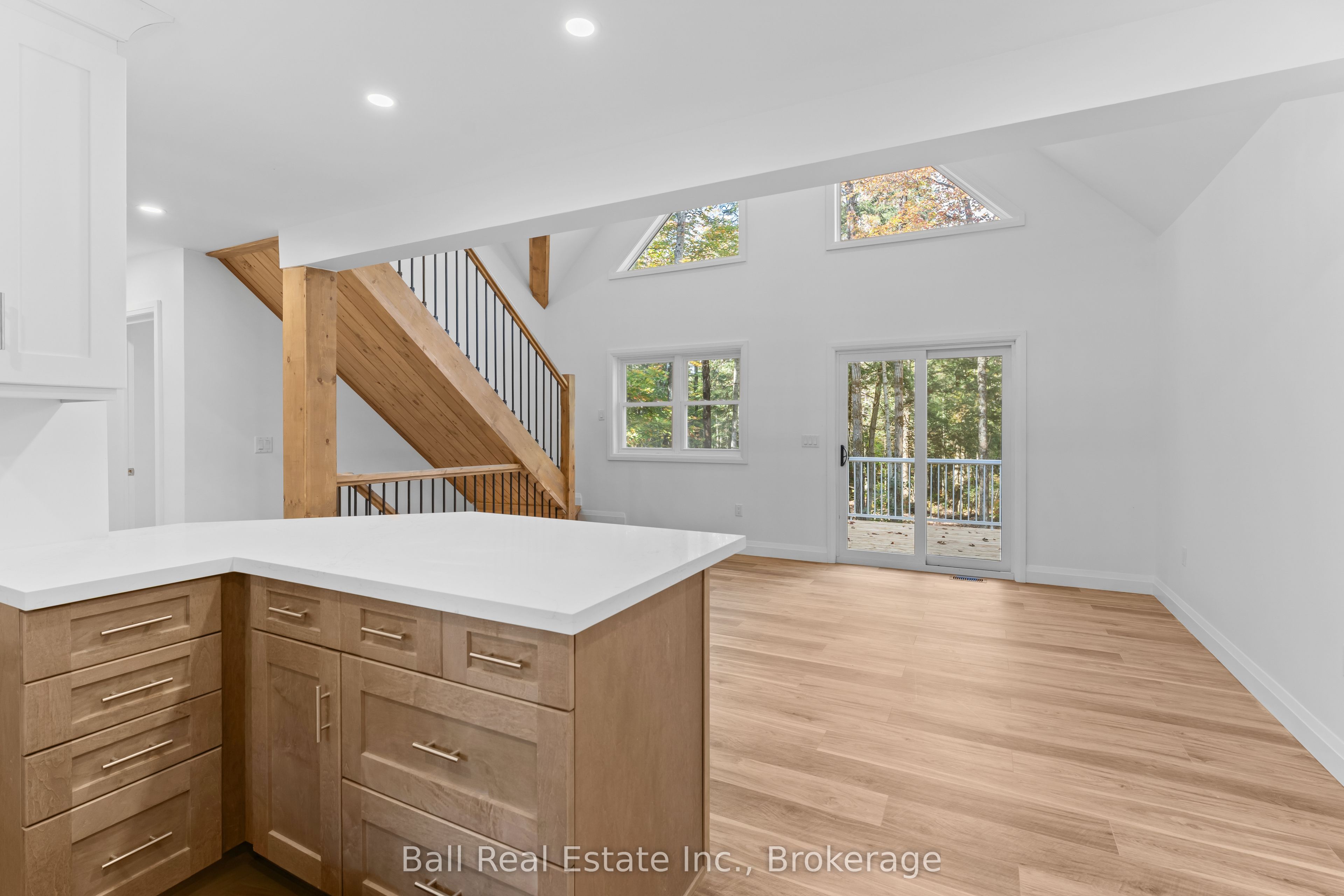 319 Boundary Road Property Photo 16