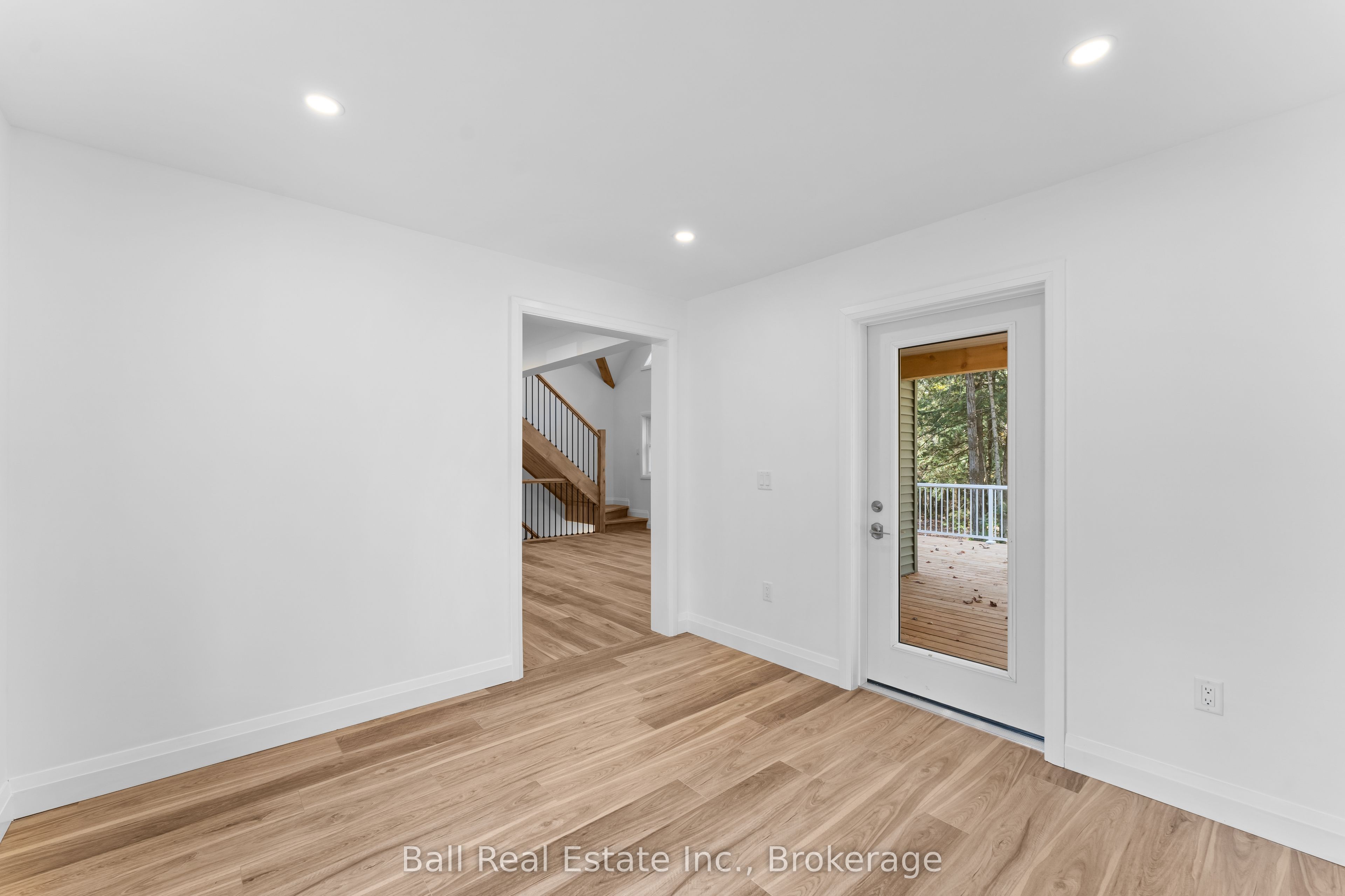 319 Boundary Road Property Photo 18