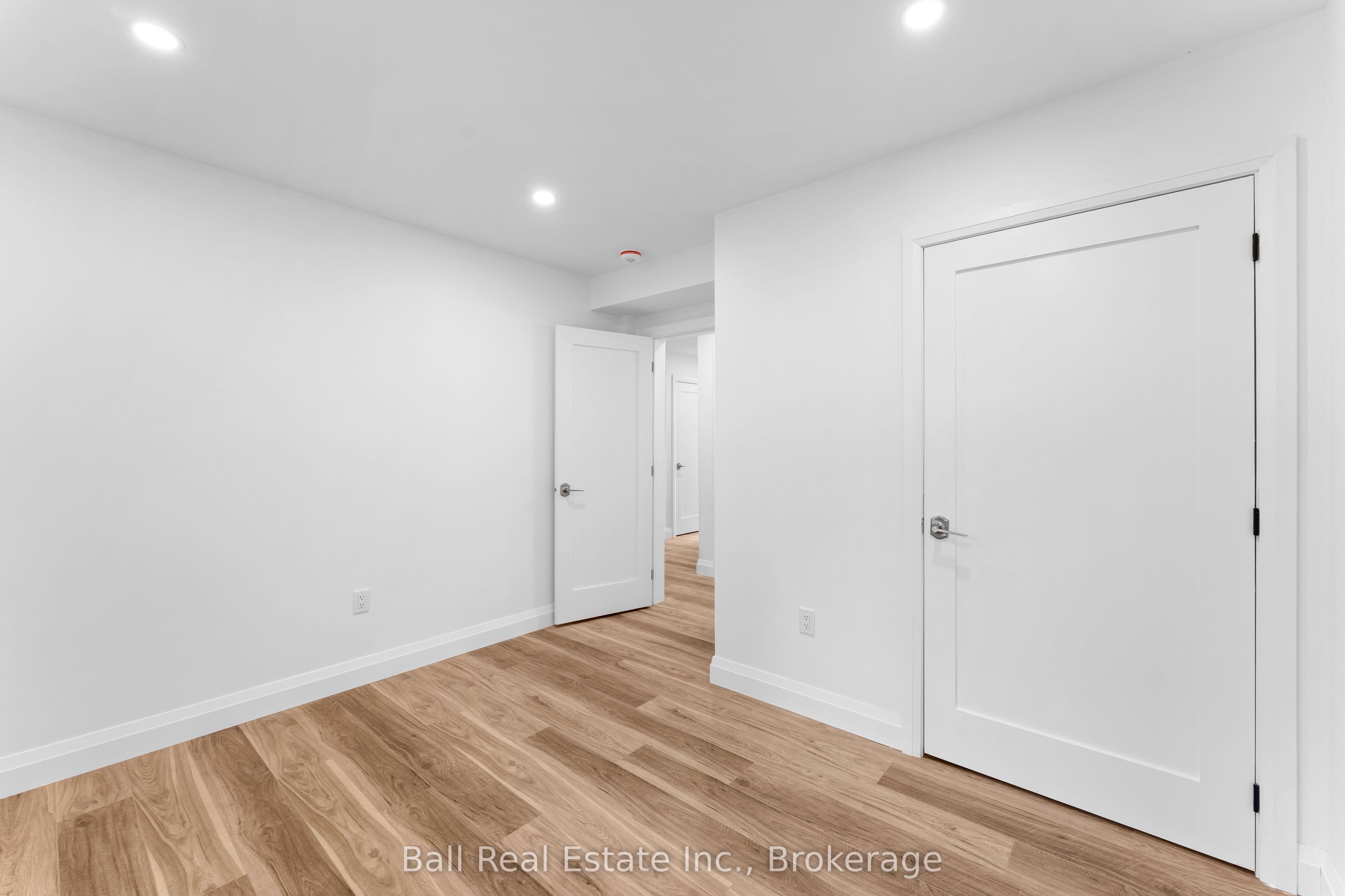 319 Boundary Road Property Photo 20
