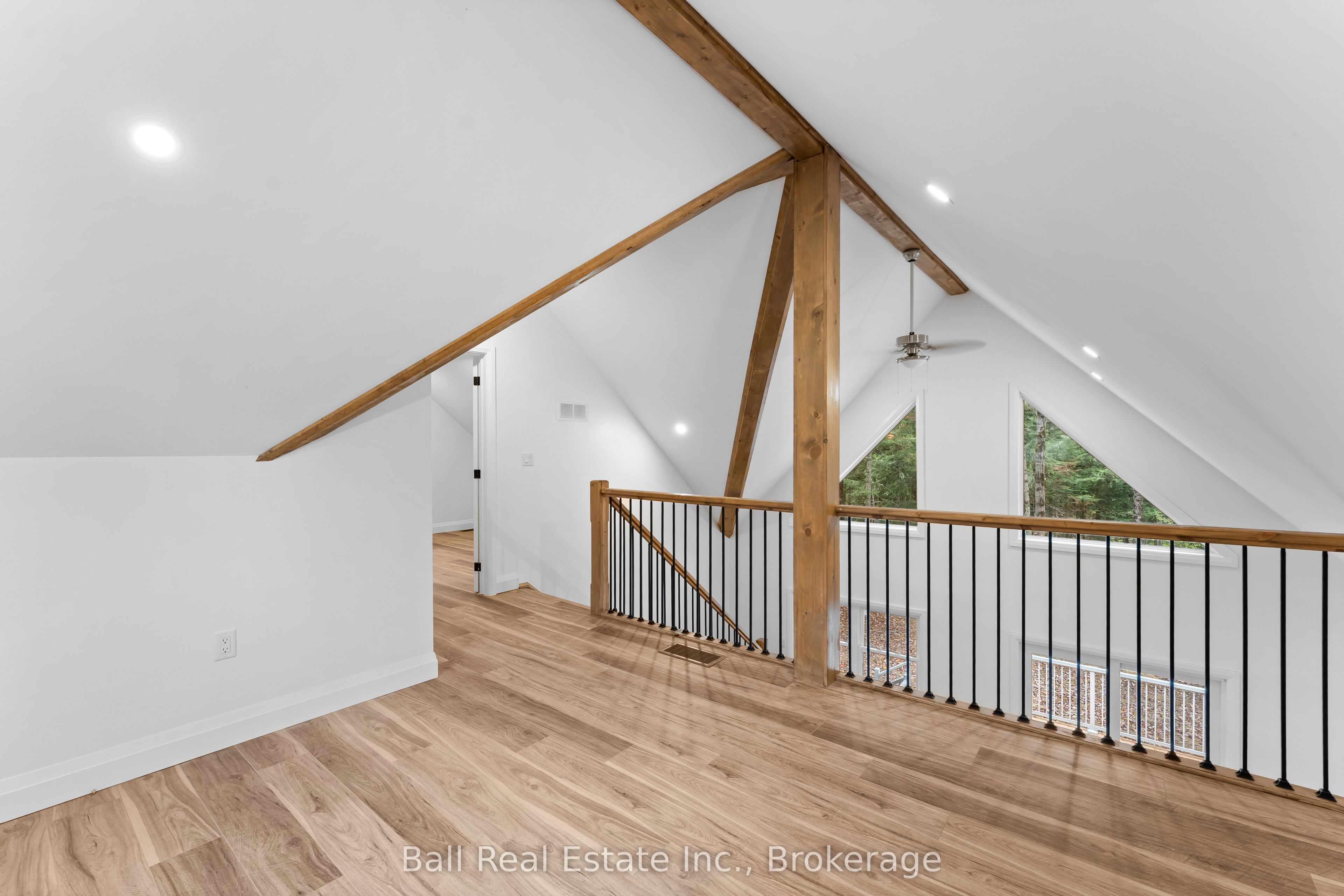 319 Boundary Road Property Photo 28