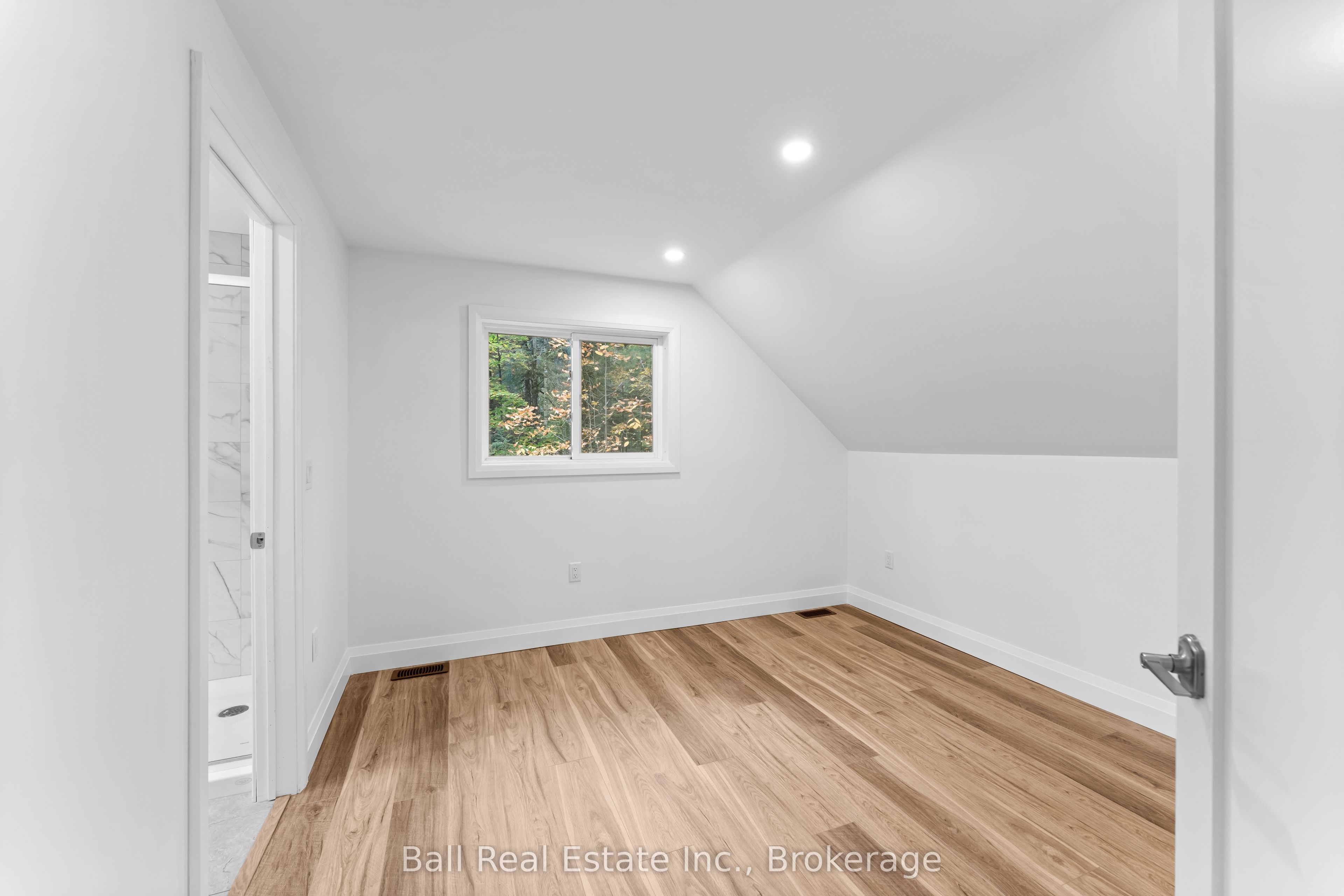 319 Boundary Road Property Photo 29