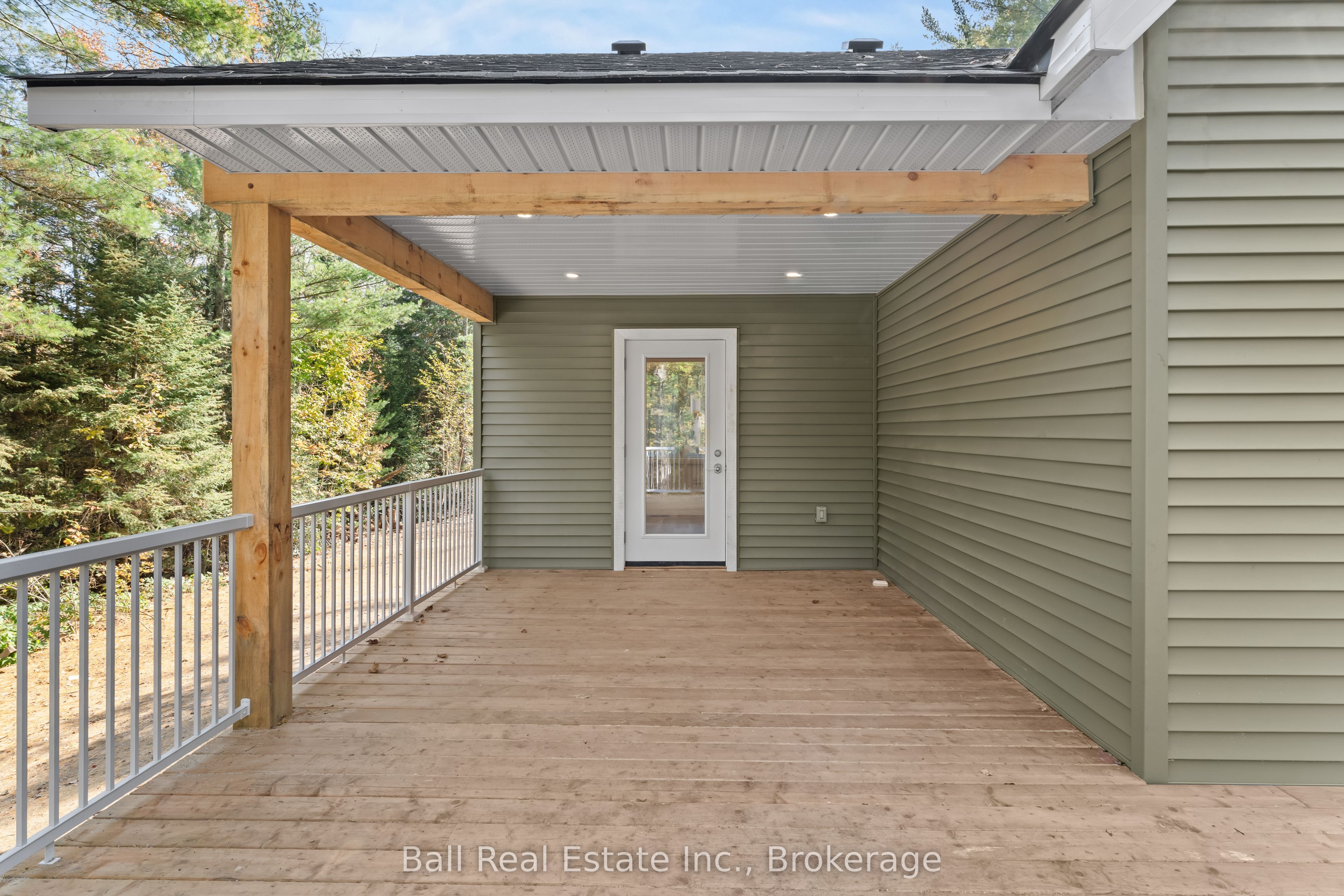 319 Boundary Road Property Photo 34