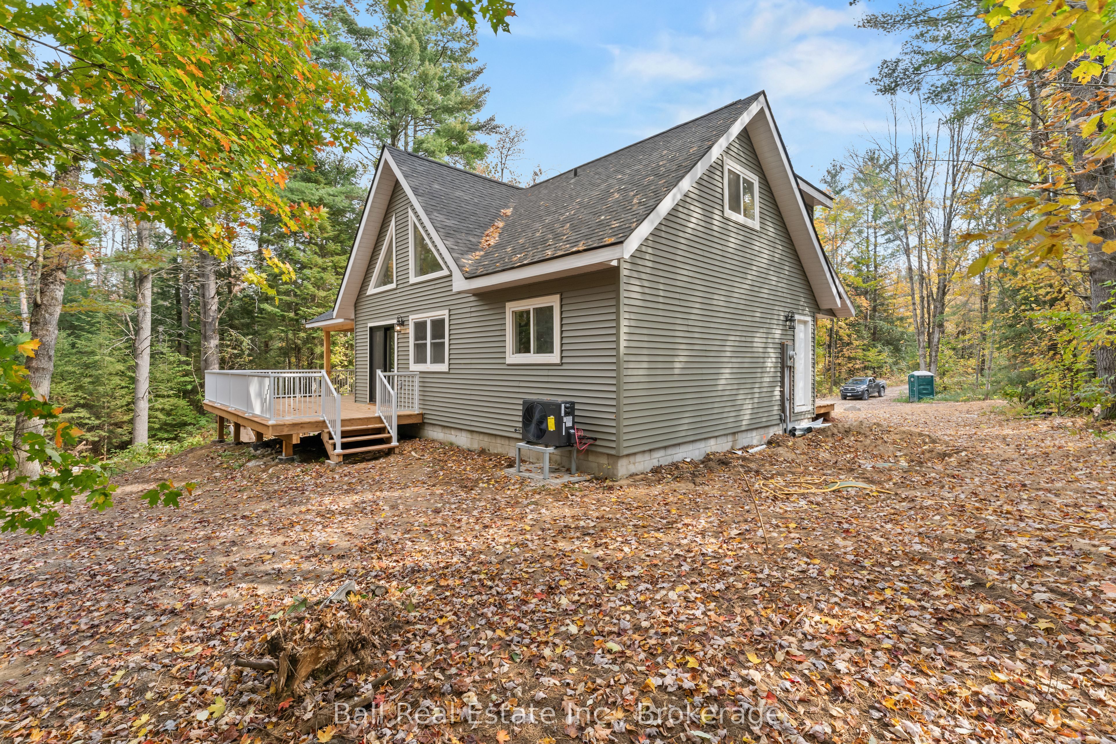 319 Boundary Road Property Photo 37
