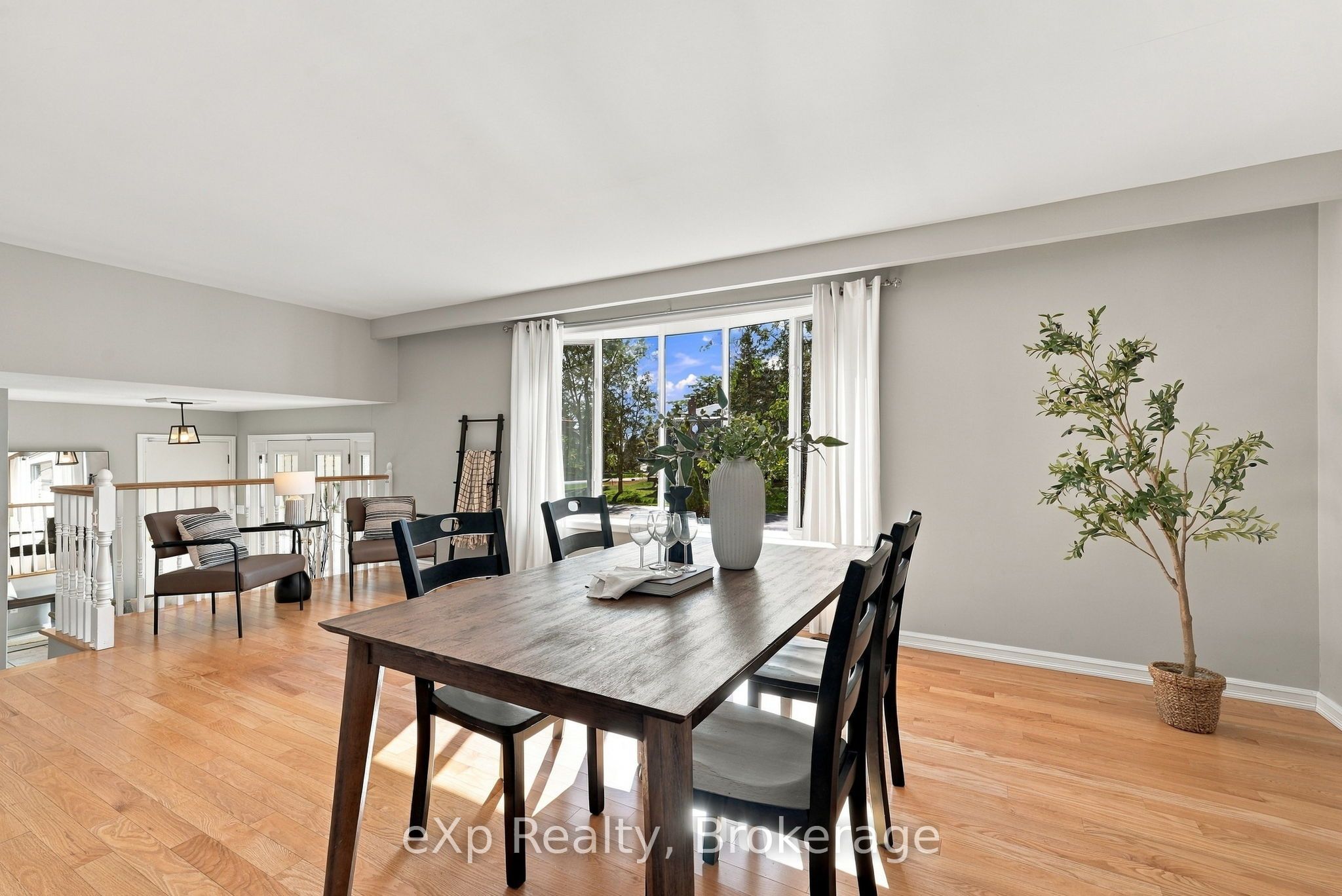 2 Ravensdale Road Property Photo 8
