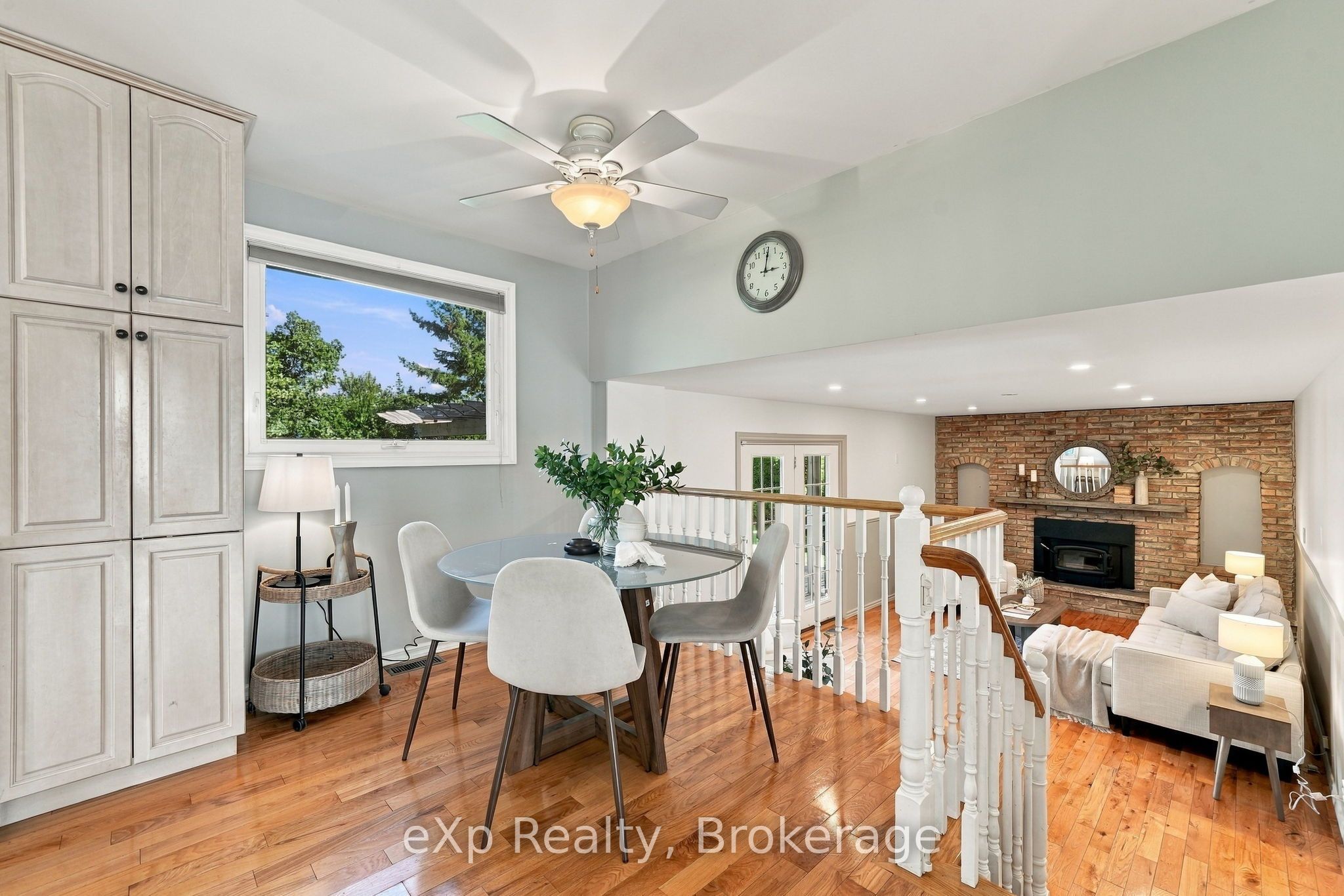 2 Ravensdale Road Property Photo 13