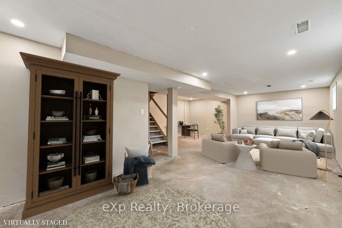 2 Ravensdale Road Property Photo 26
