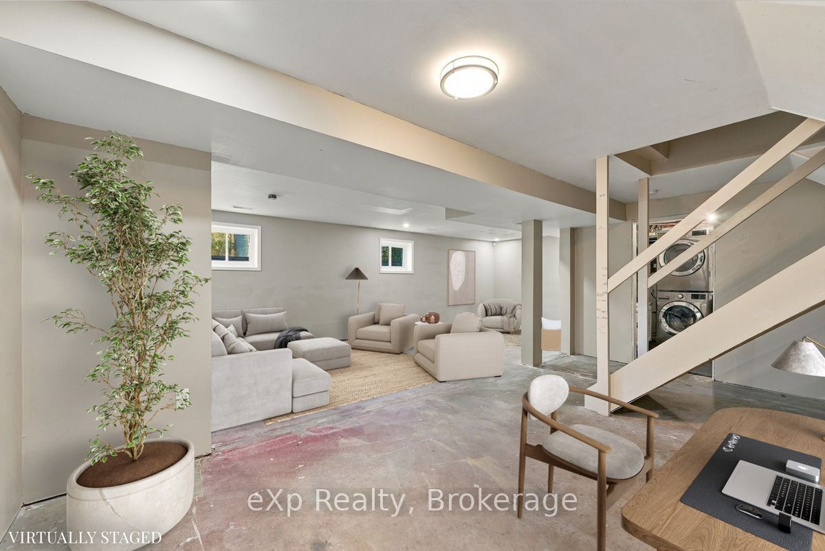 2 Ravensdale Road Property Photo 28