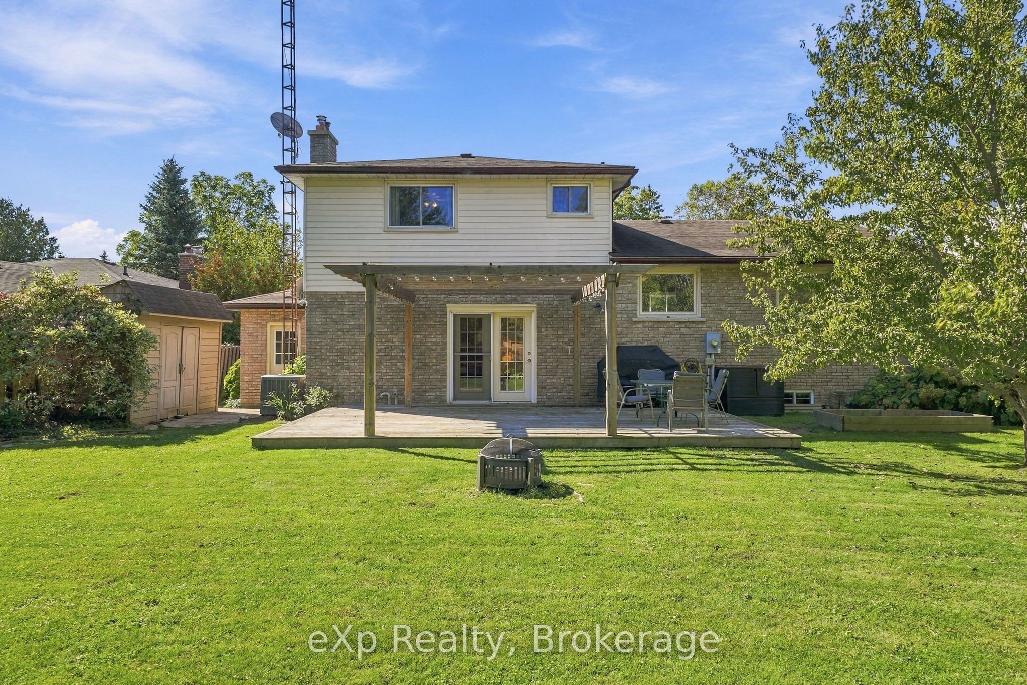 2 Ravensdale Road Property Photo 33