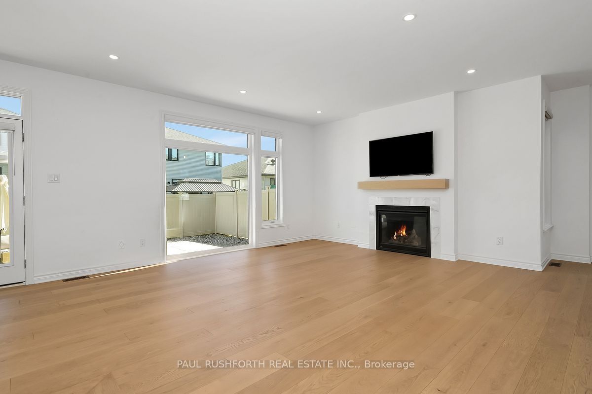 607 Gendarme Circle Property Photo 8