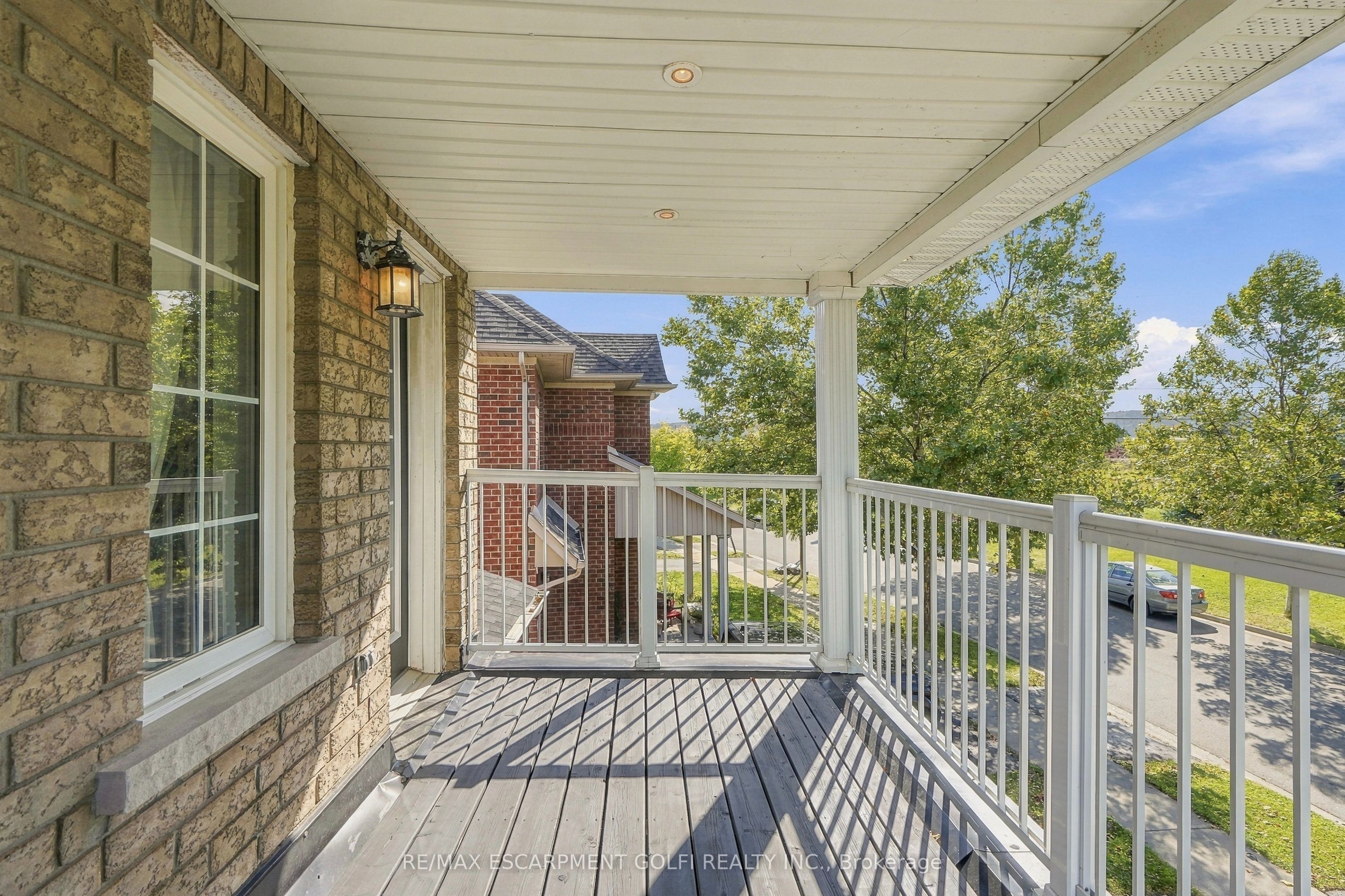 86 Springstead Avenue Property Photo 32