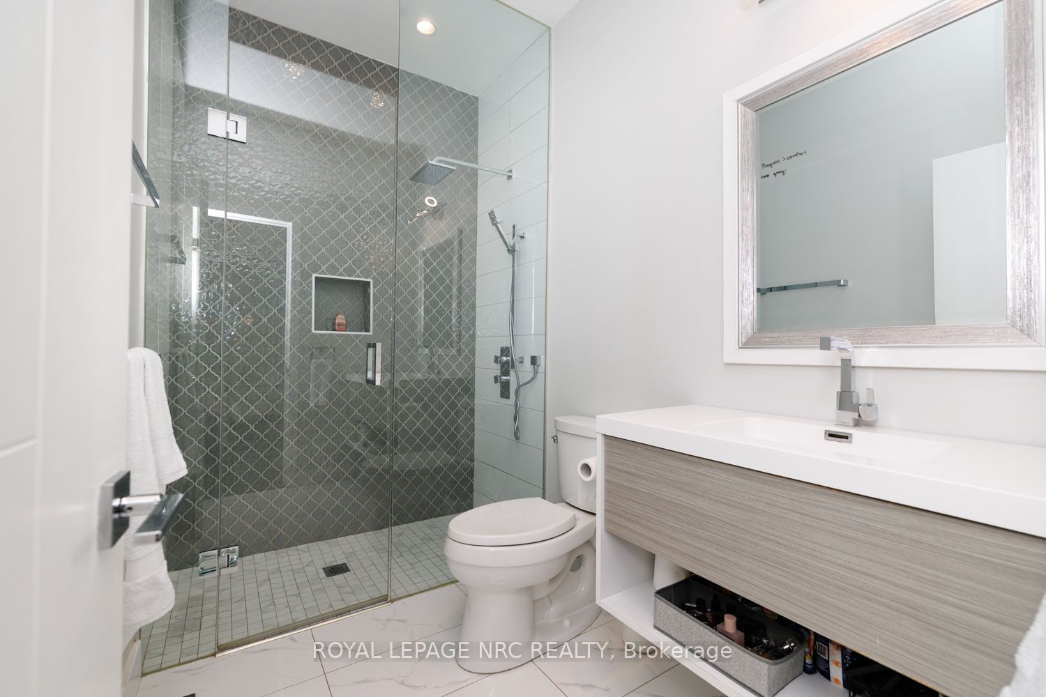100 Marsdale Drive Property Photo 30
